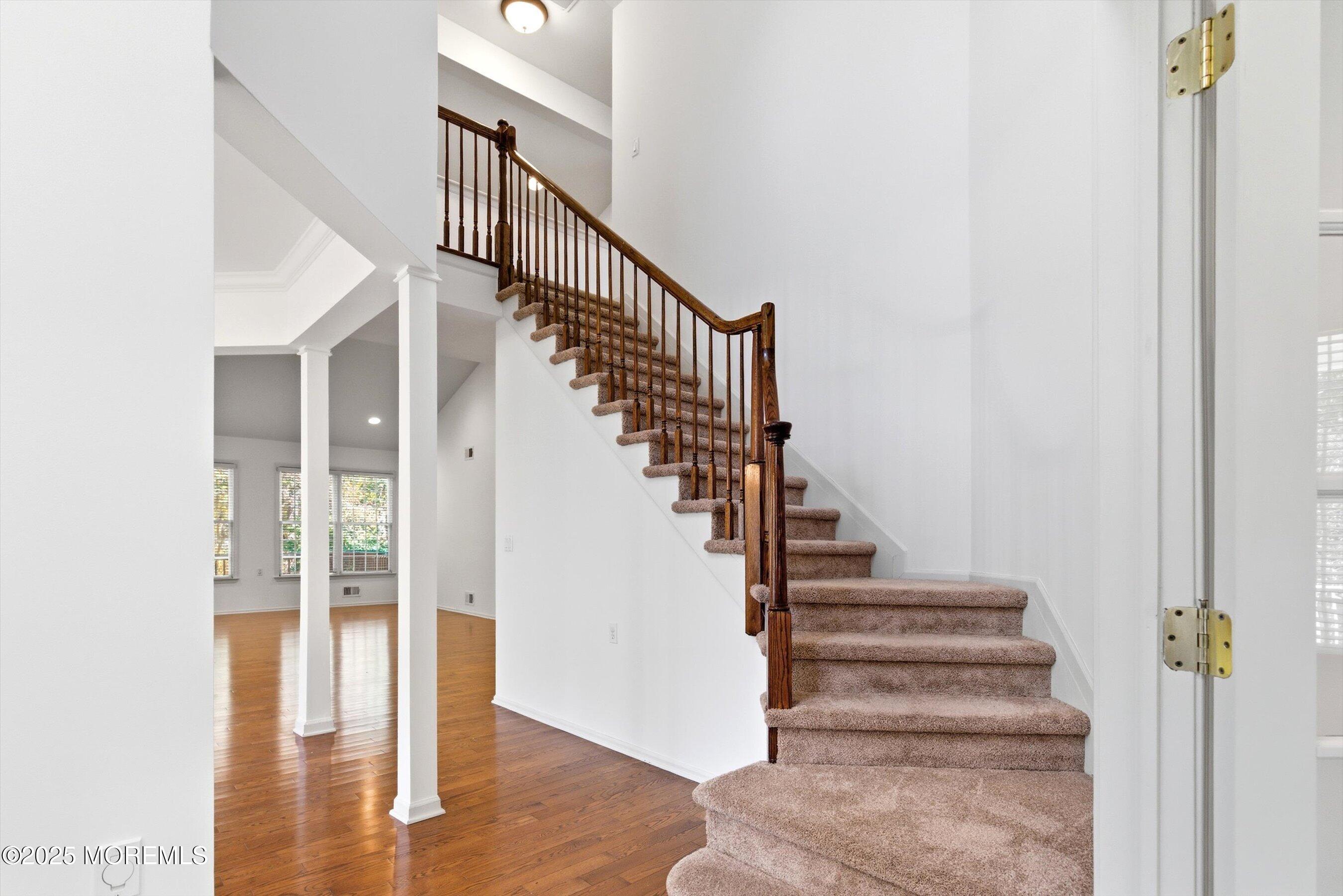 11 Rolling Meadows Boulevard S