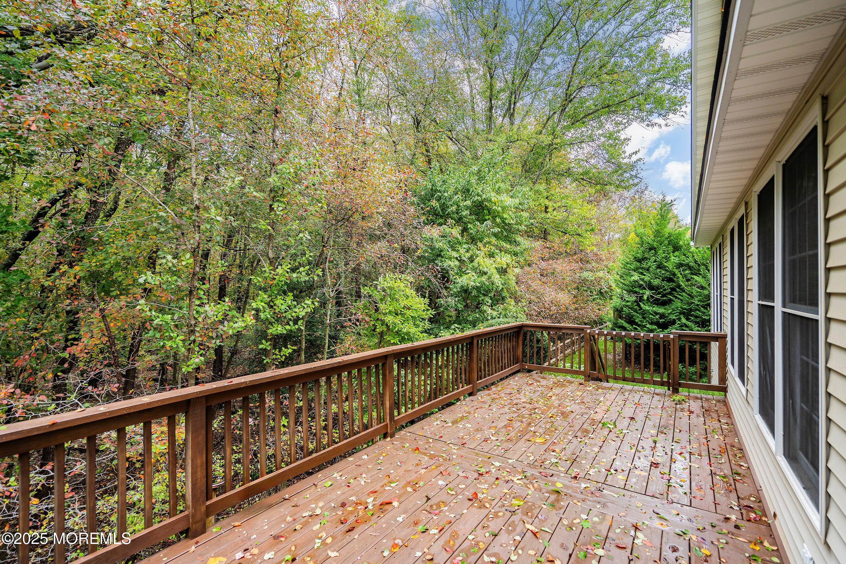 11 Rolling Meadows Boulevard S