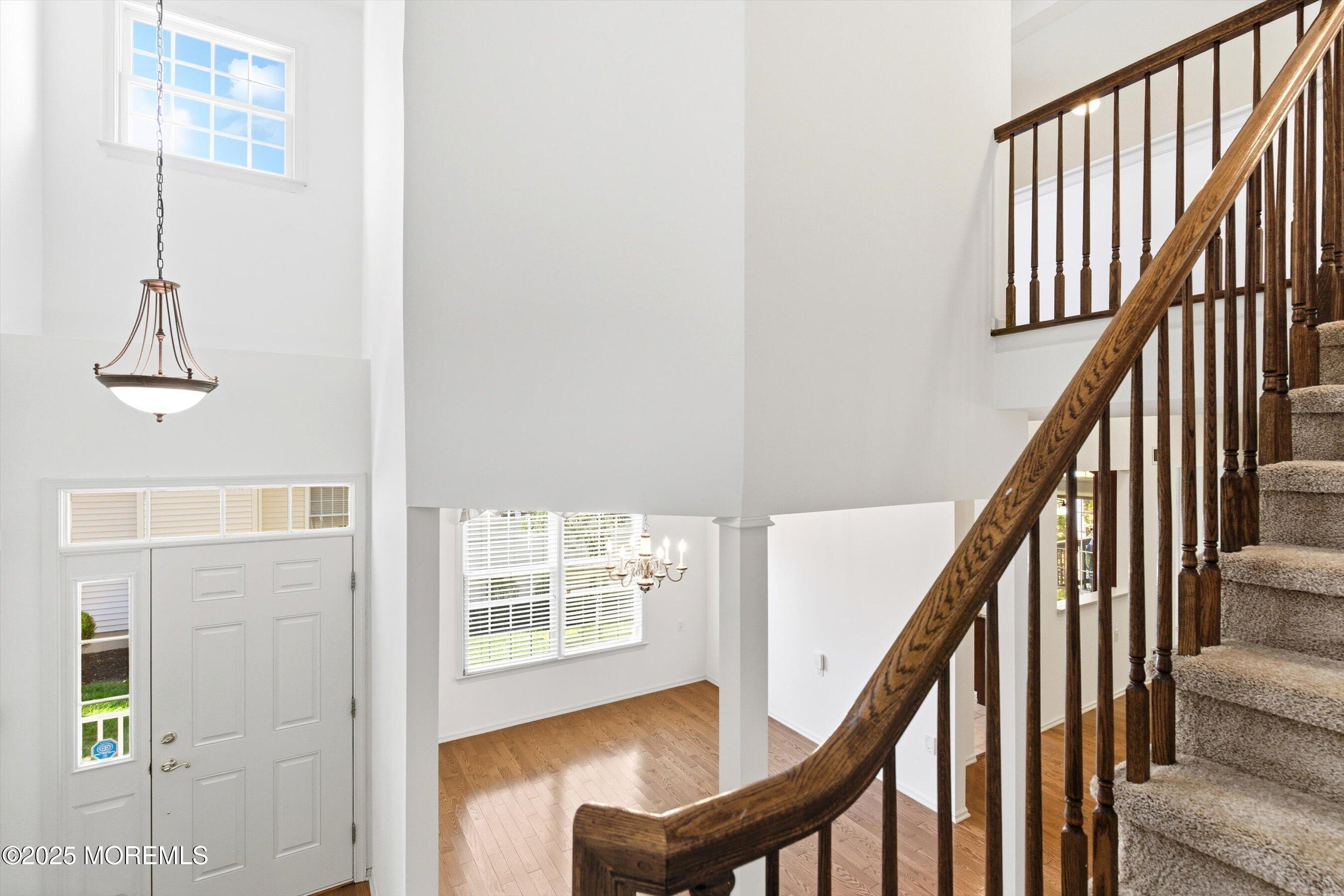 11 Rolling Meadows Boulevard S