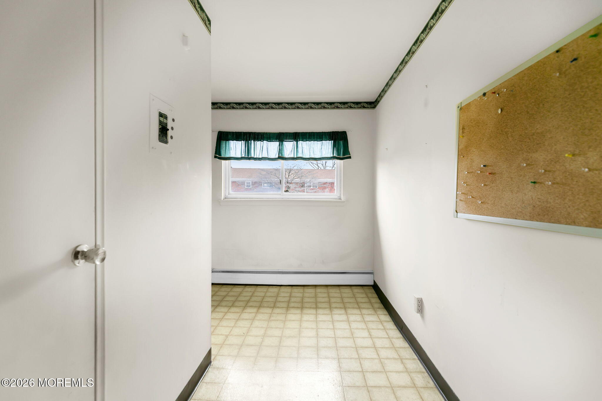 15 Azalea Court B