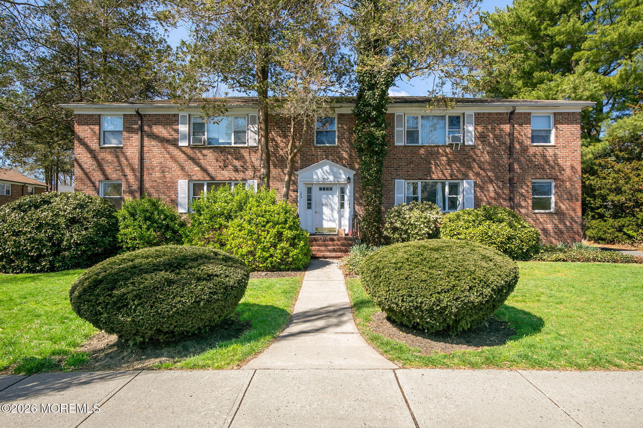 132 South Street 1B