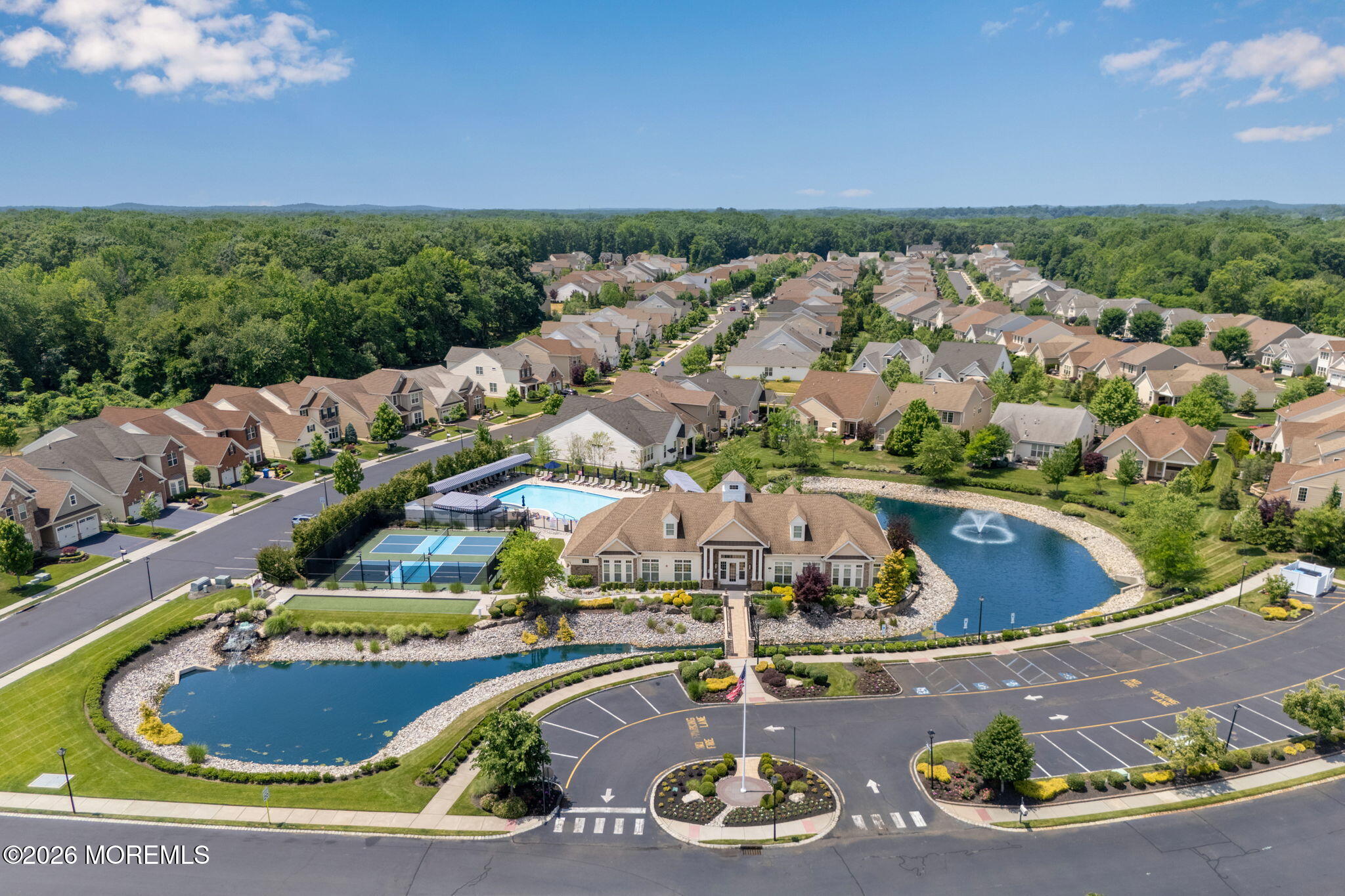 25 Northcrest Drive