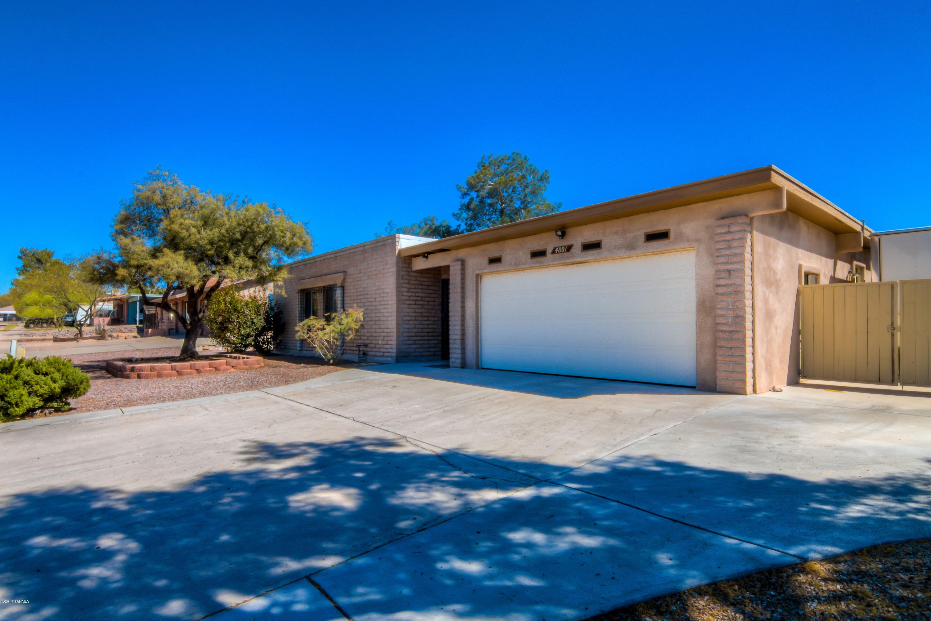 4801 W Red Wolf Drive