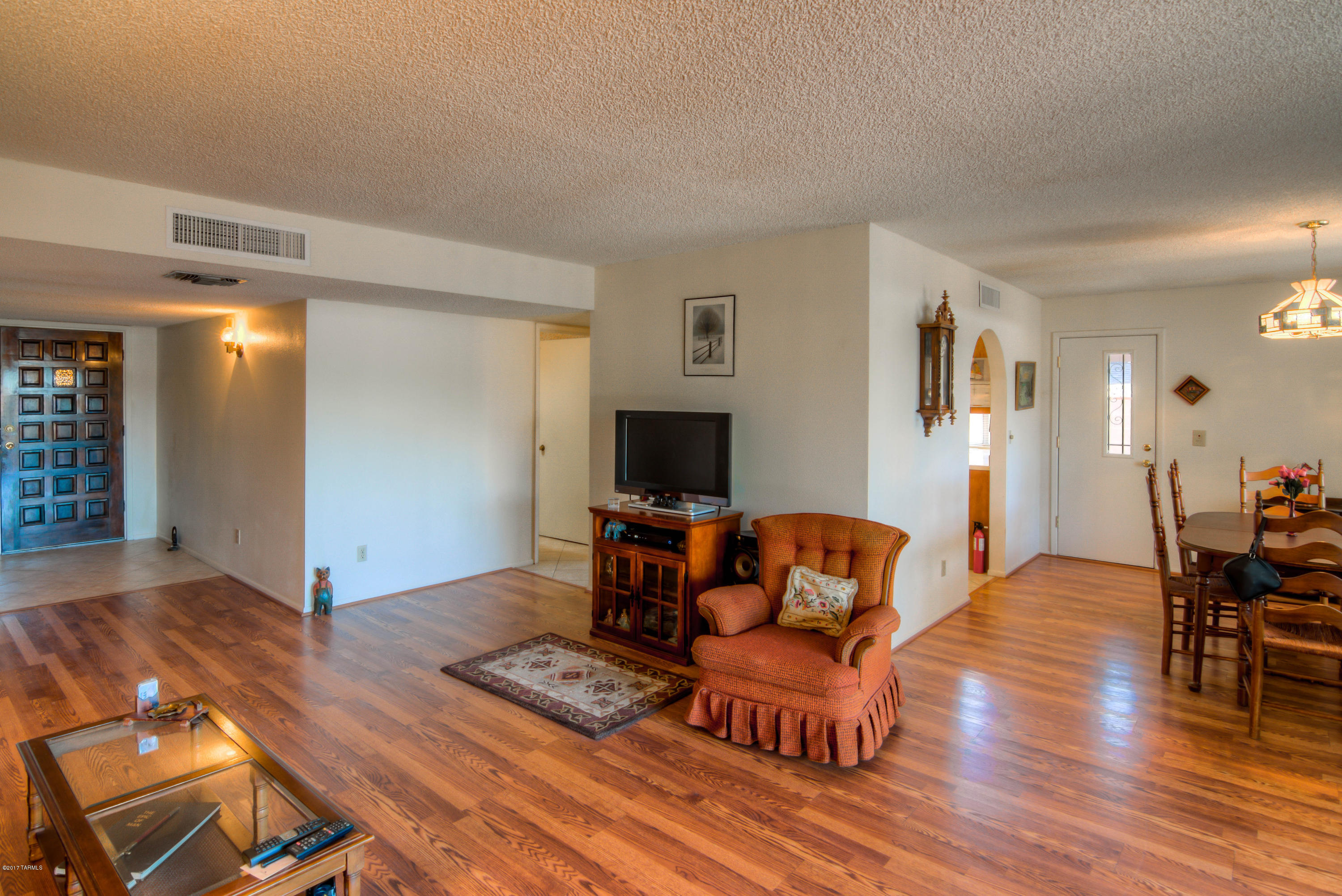 9328 N Gazelle Place