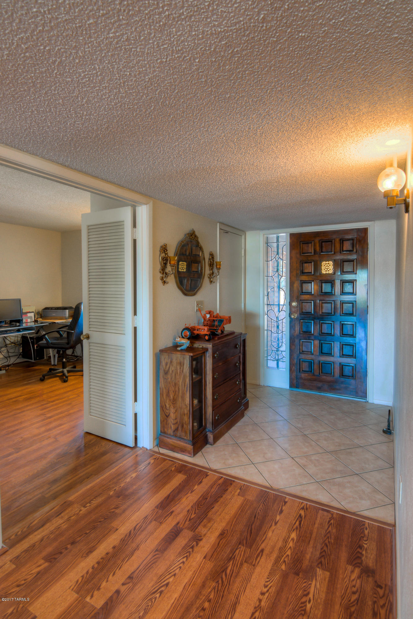 9328 N Gazelle Place