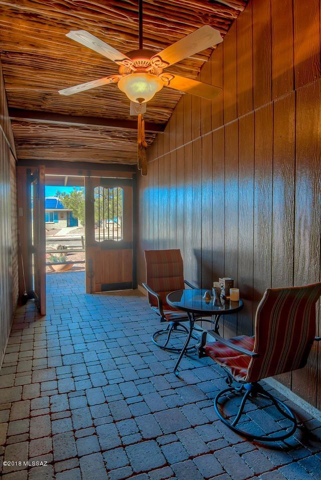 4807 W Red Wolf Drive