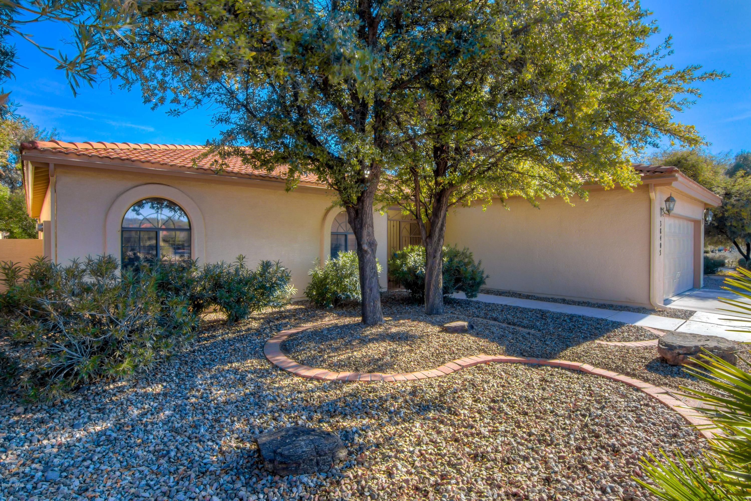 38405 S Apache View Drive
