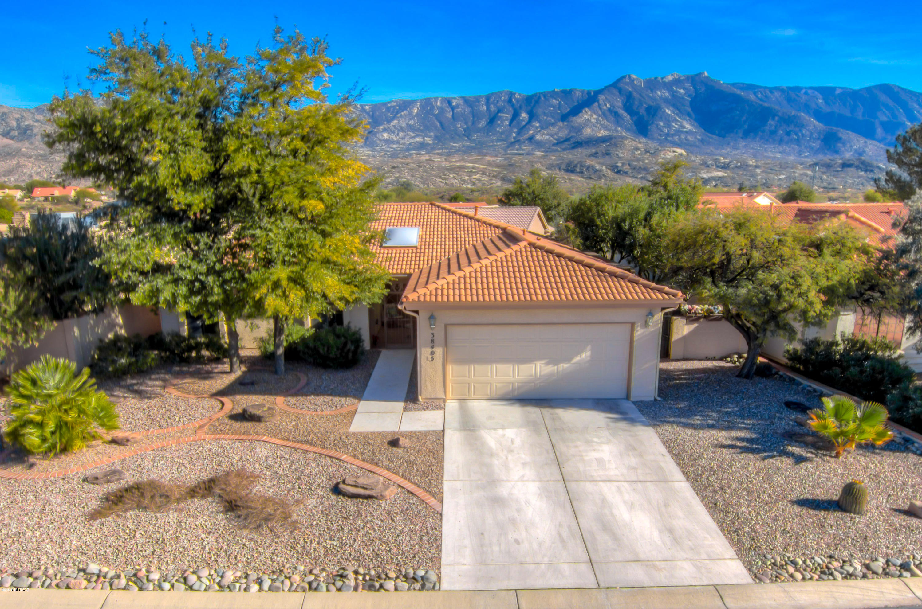 38405 S Apache View Drive