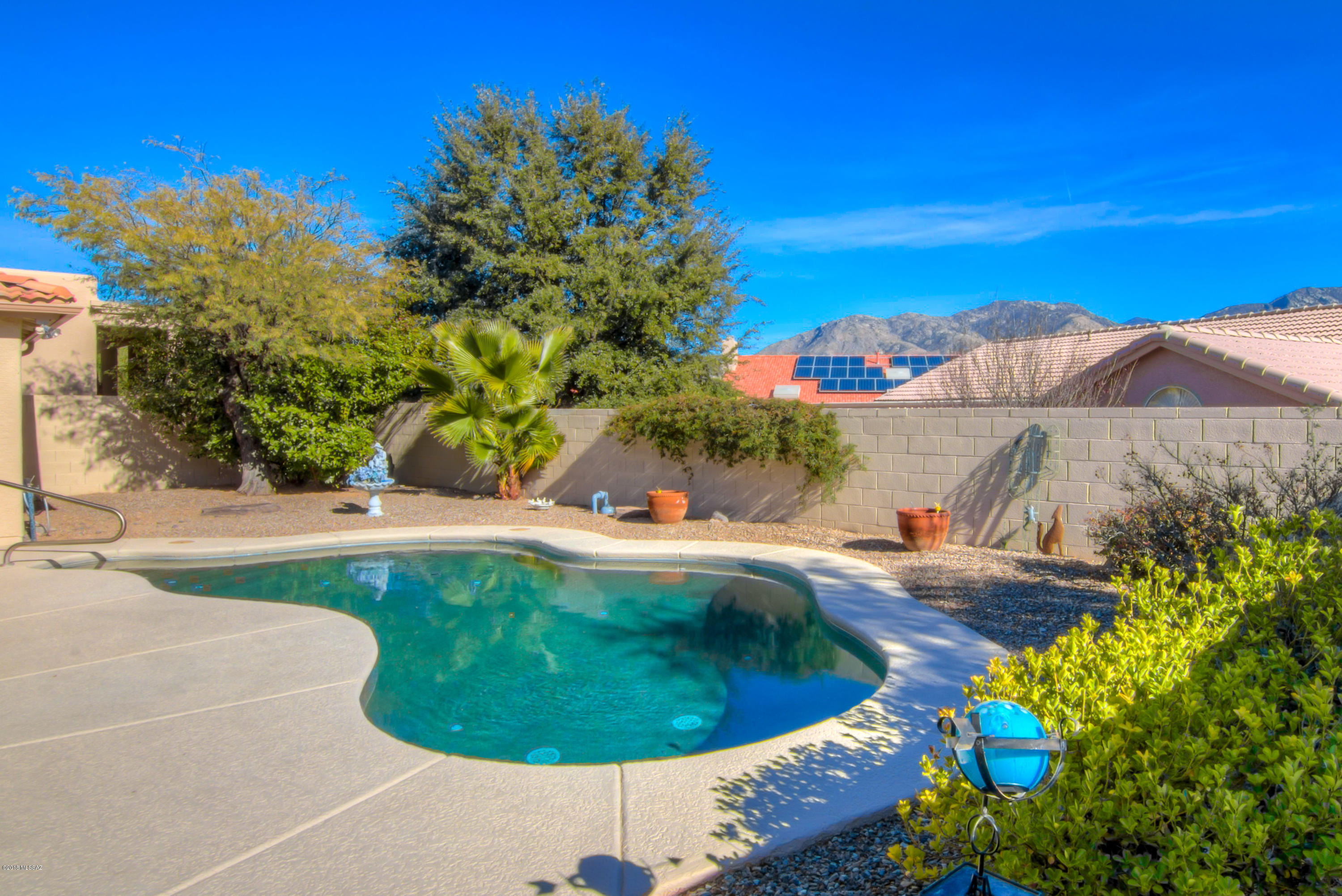 38405 S Apache View Drive