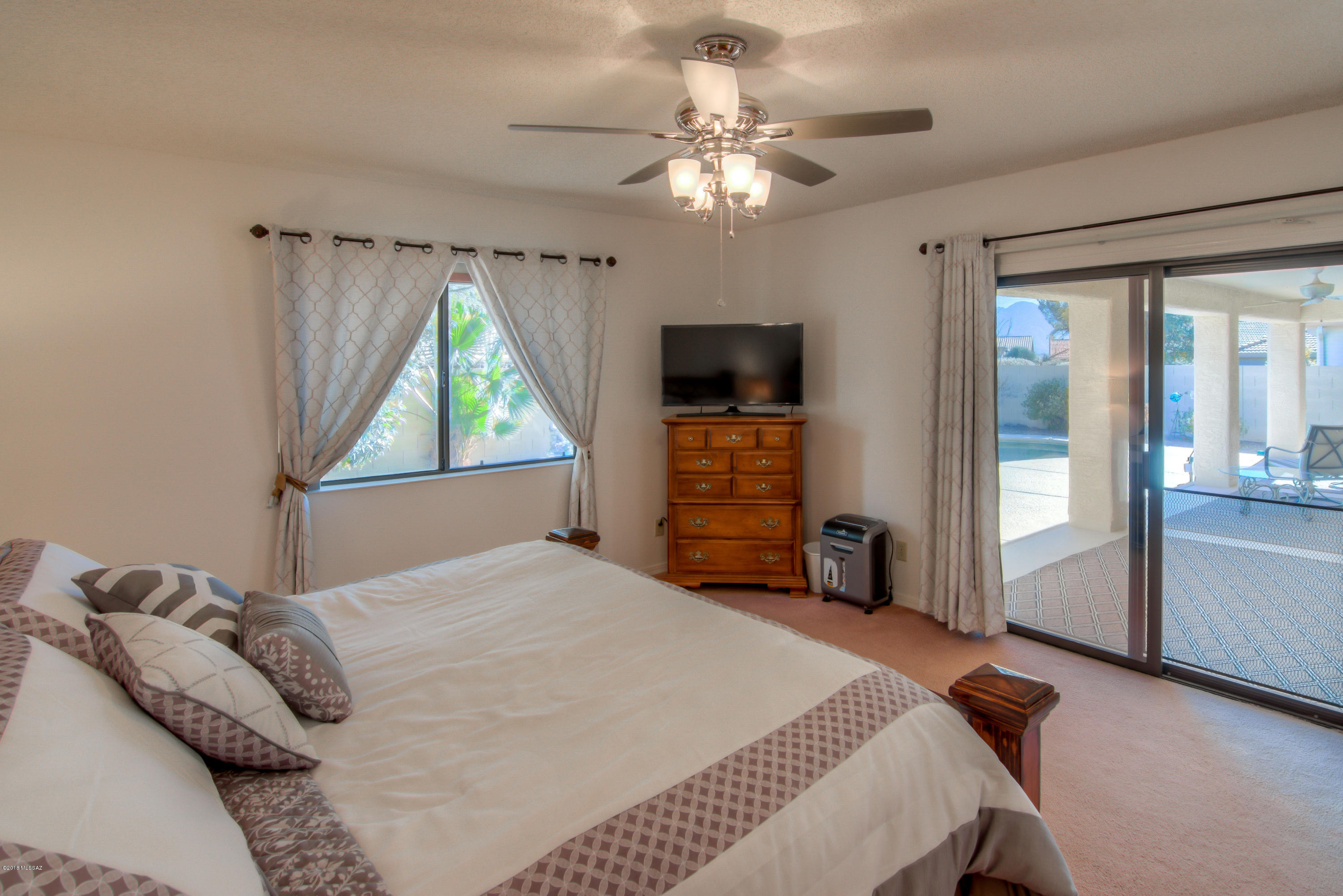 38405 S Apache View Drive