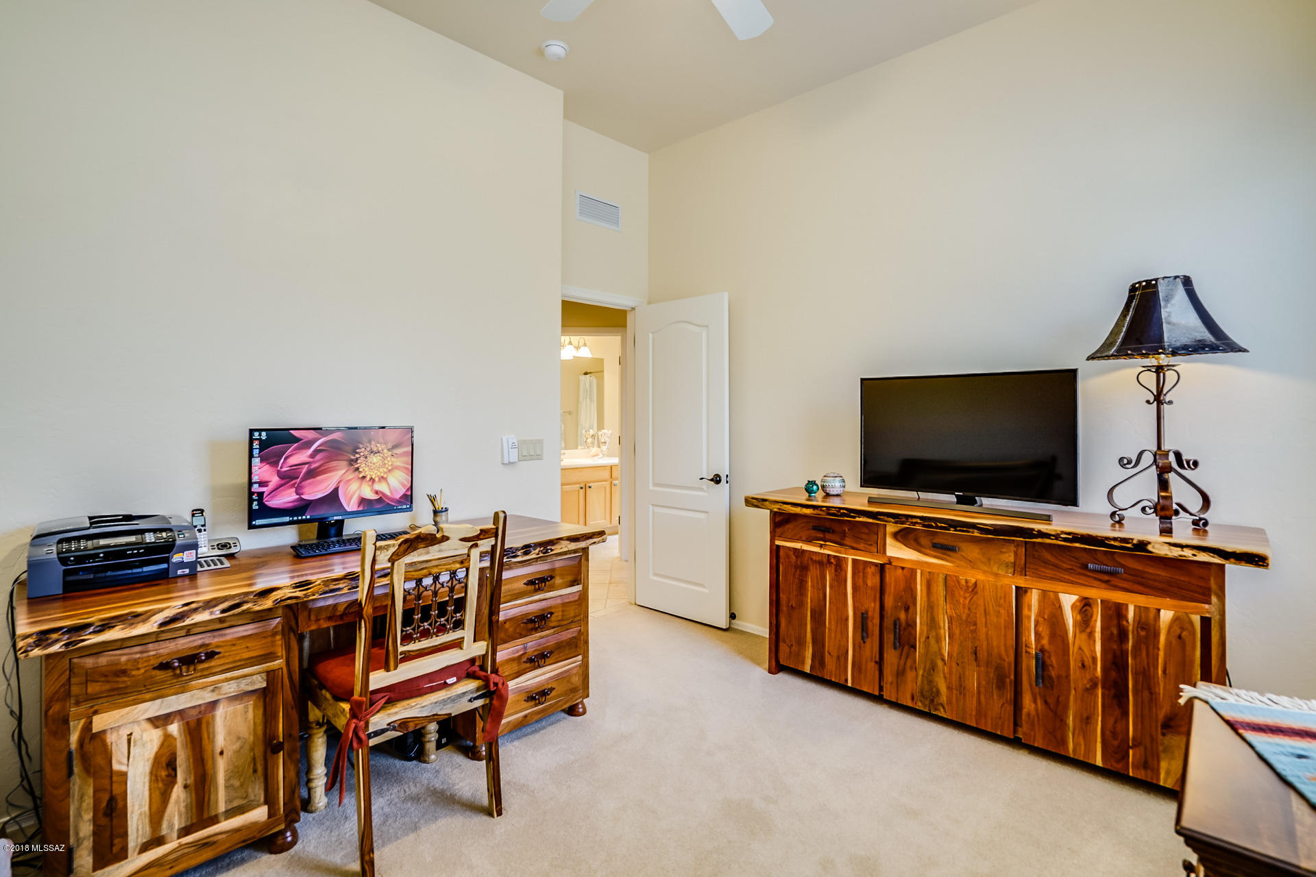 13911 N Eddington Place