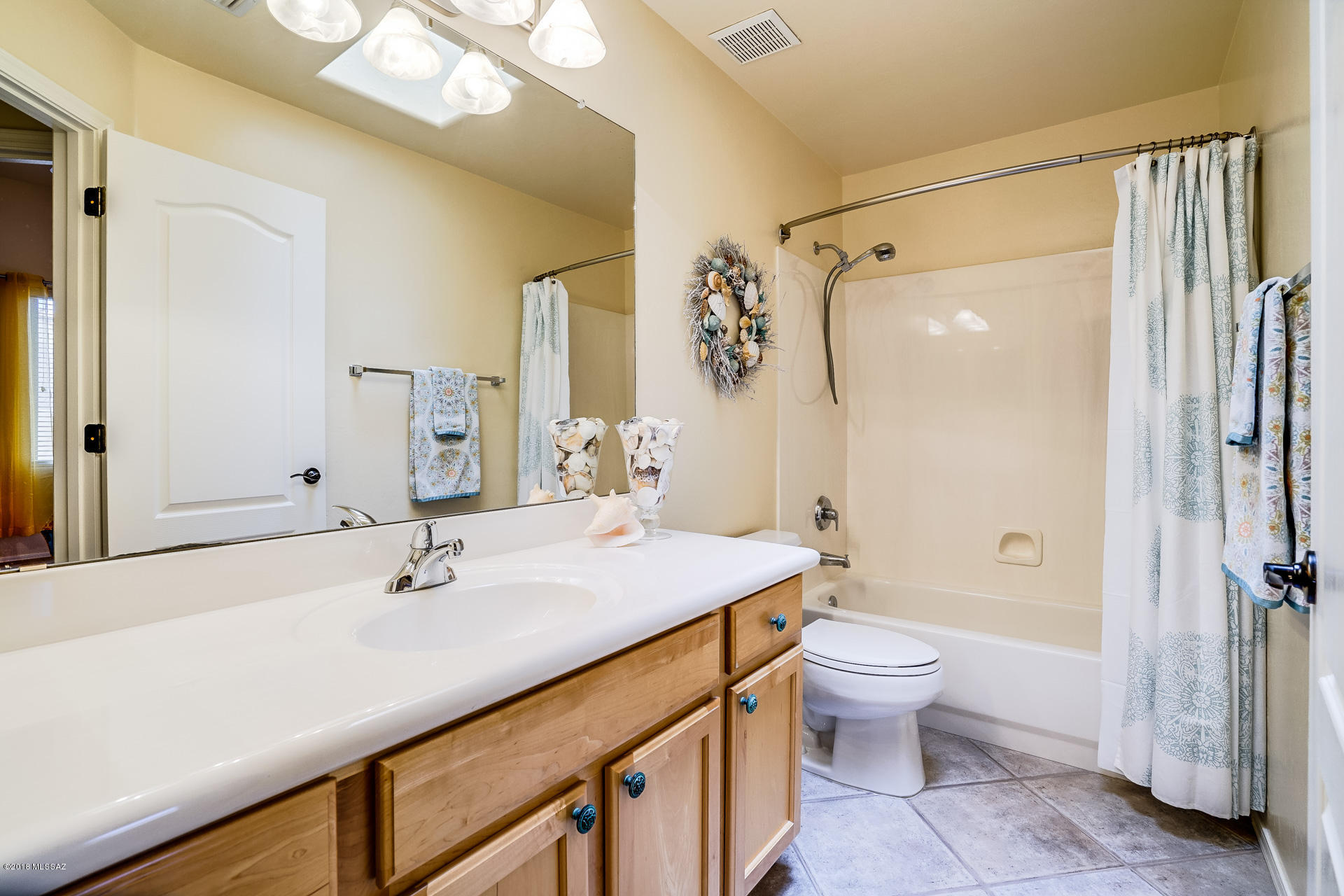 13911 N Eddington Place