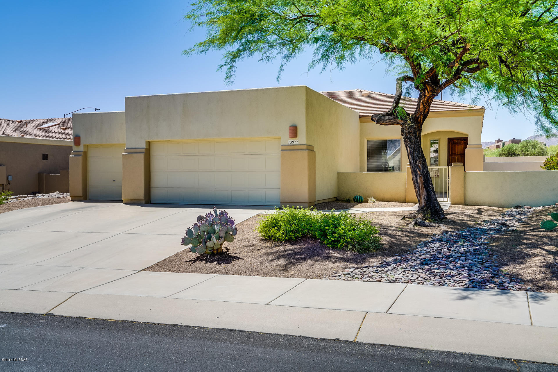 13911 N Eddington Place