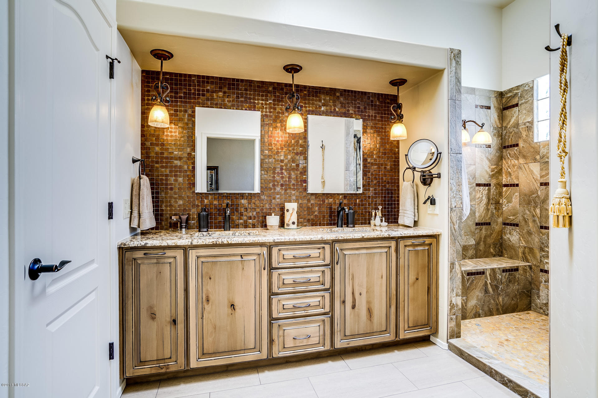 13911 N Eddington Place