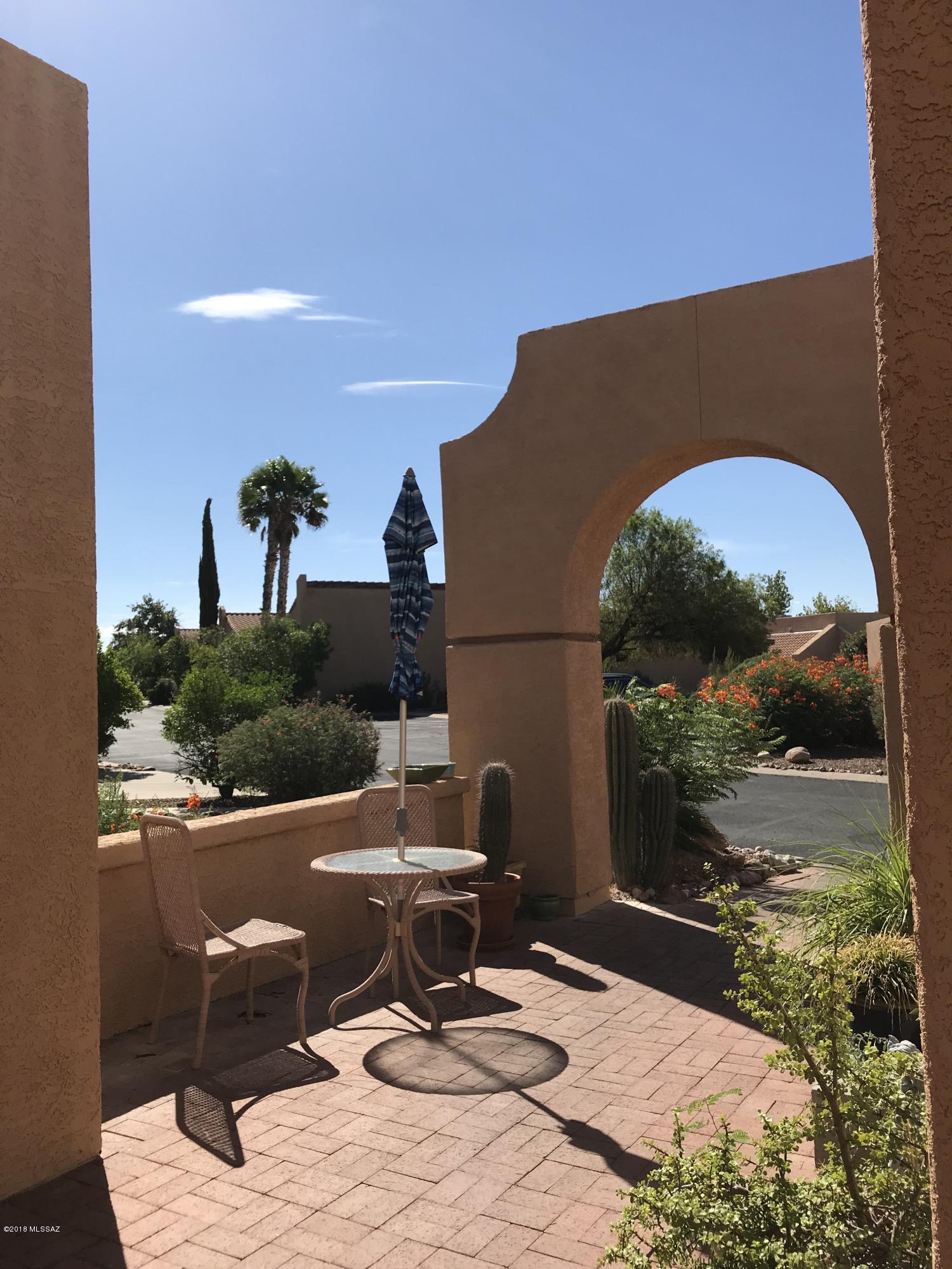 730 W Rushwood Drive