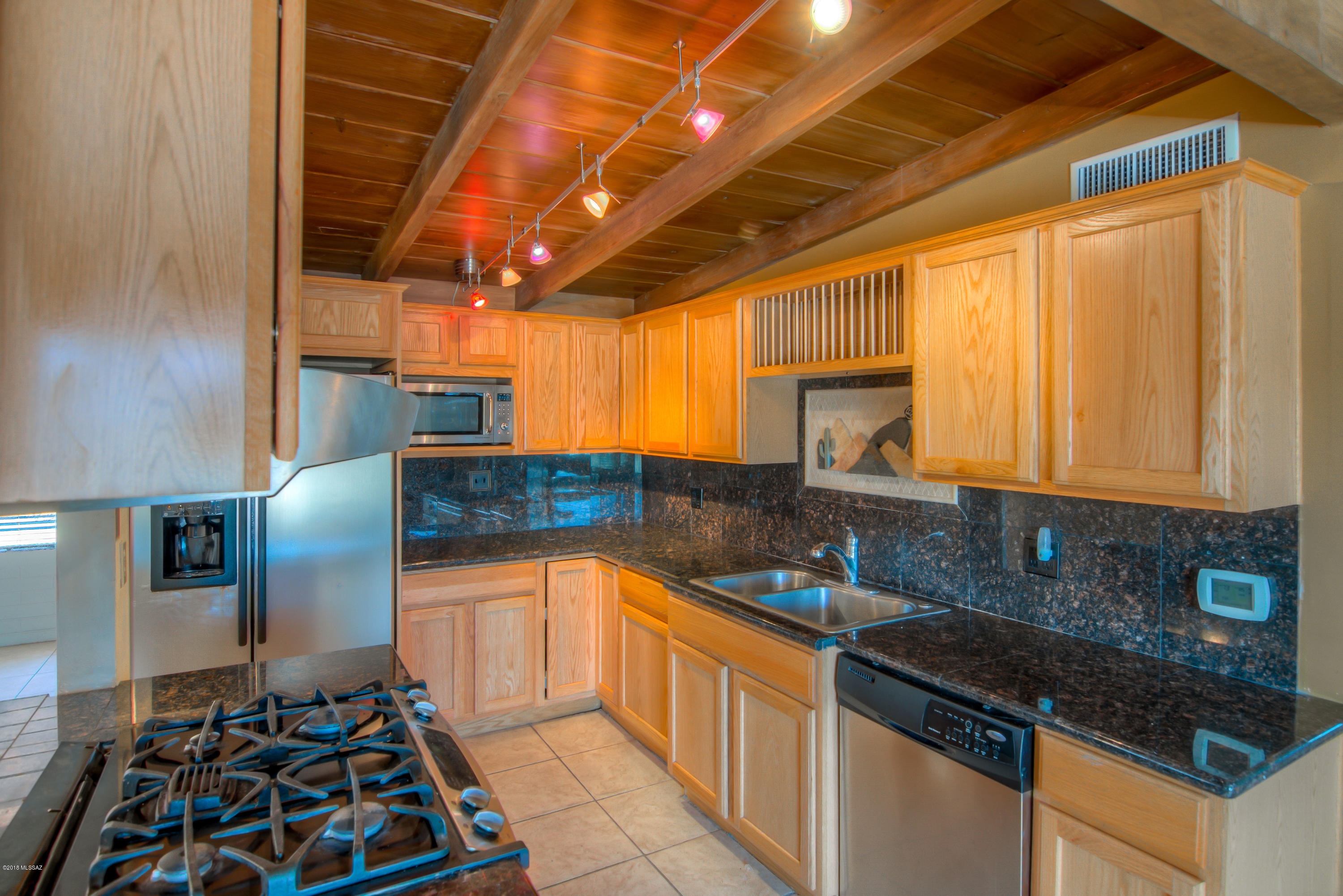 5645 E Bellevue Street