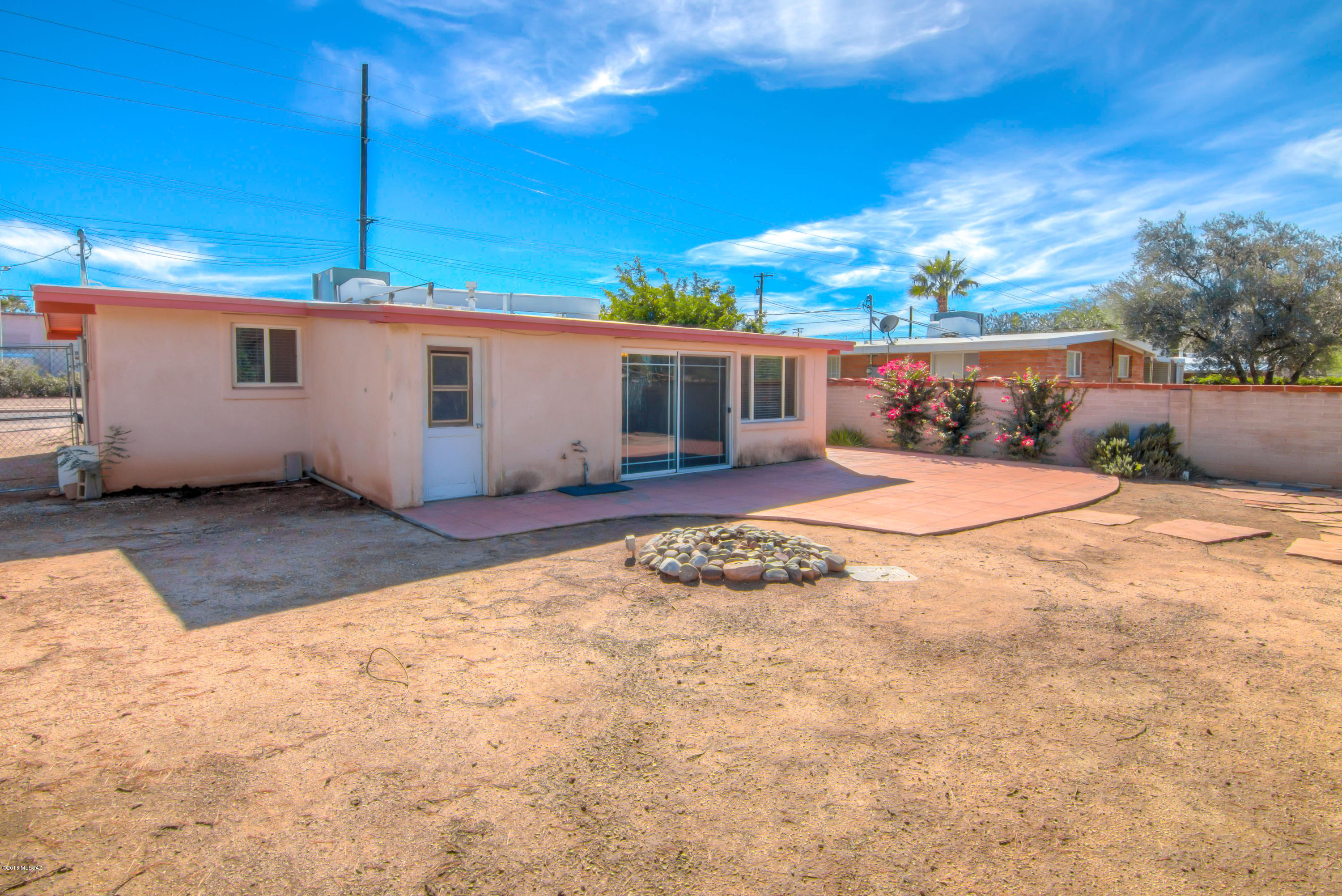 5645 E Bellevue Street