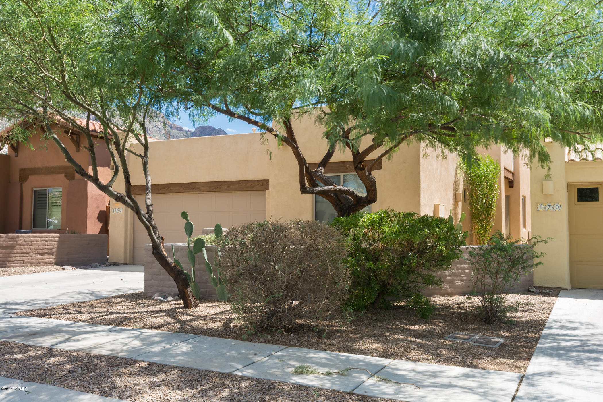 180 E Spring Sky Street