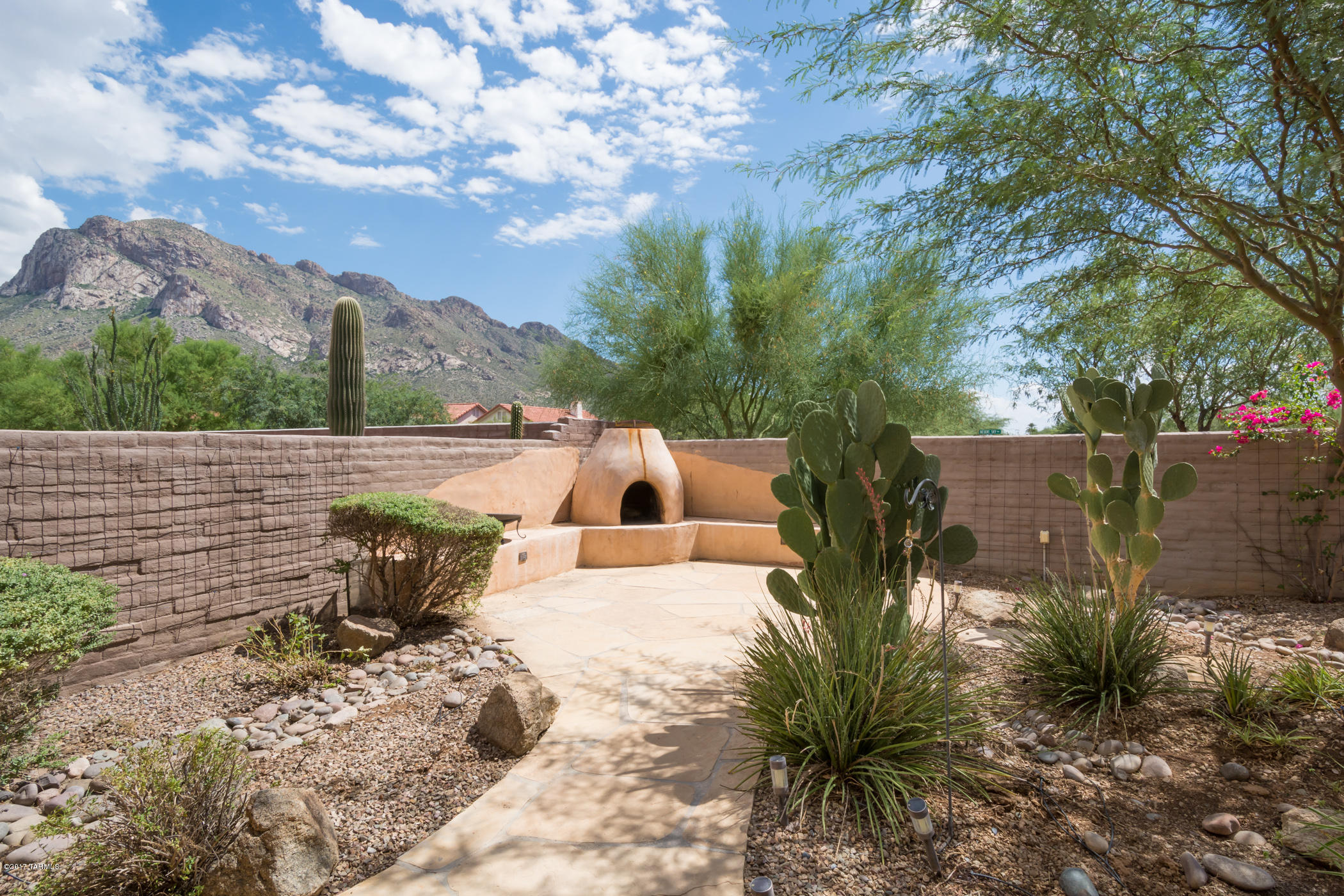 180 E Spring Sky Street