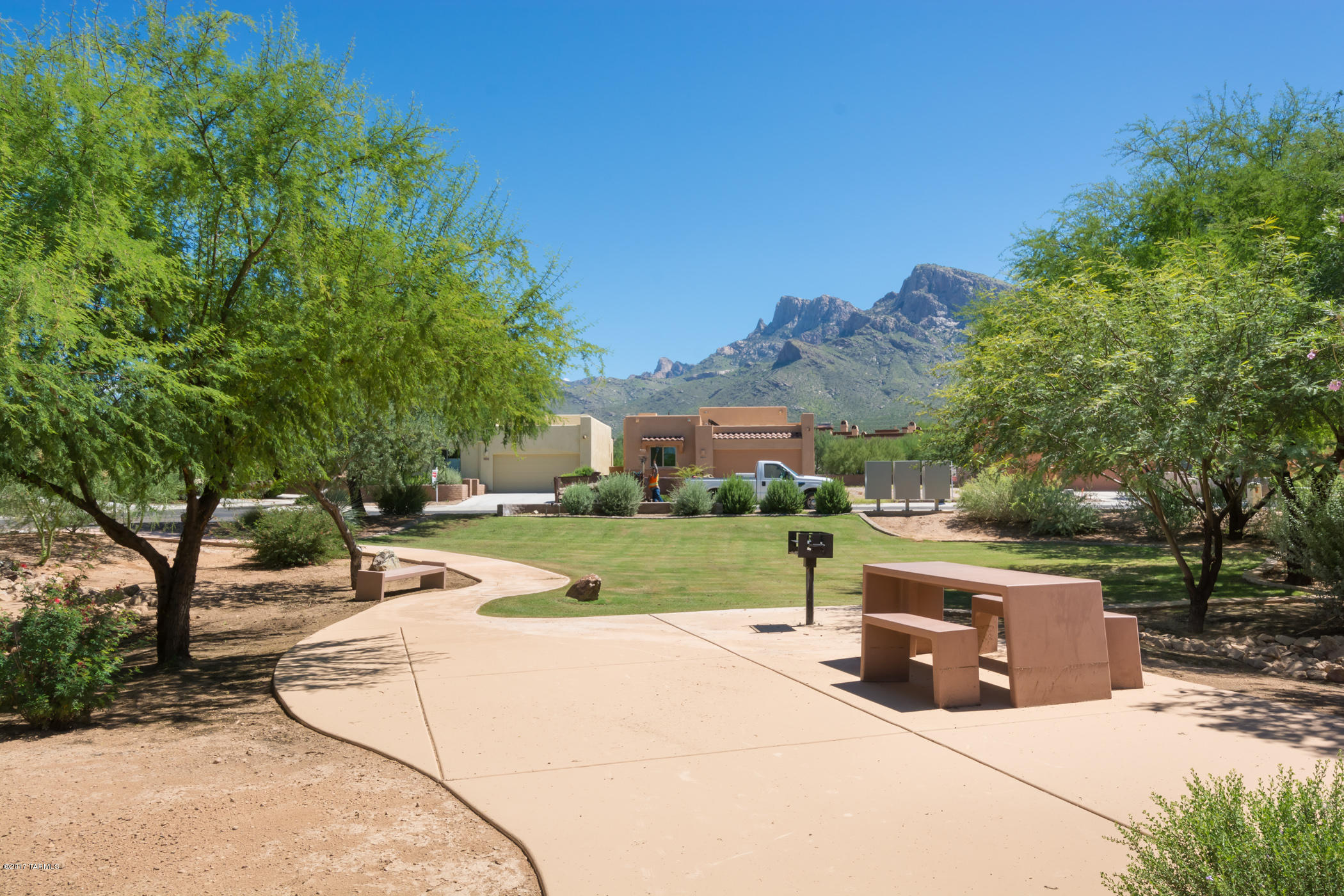 180 E Spring Sky Street