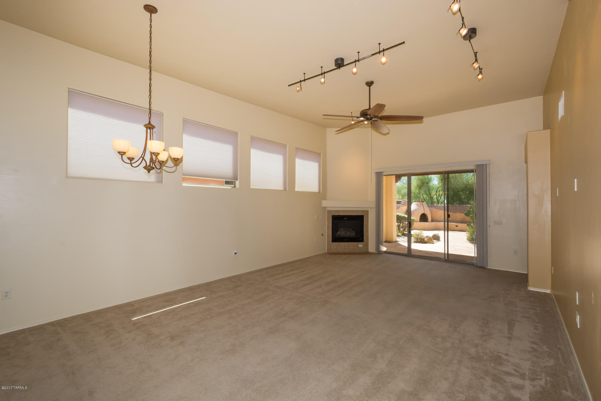 180 E Spring Sky Street