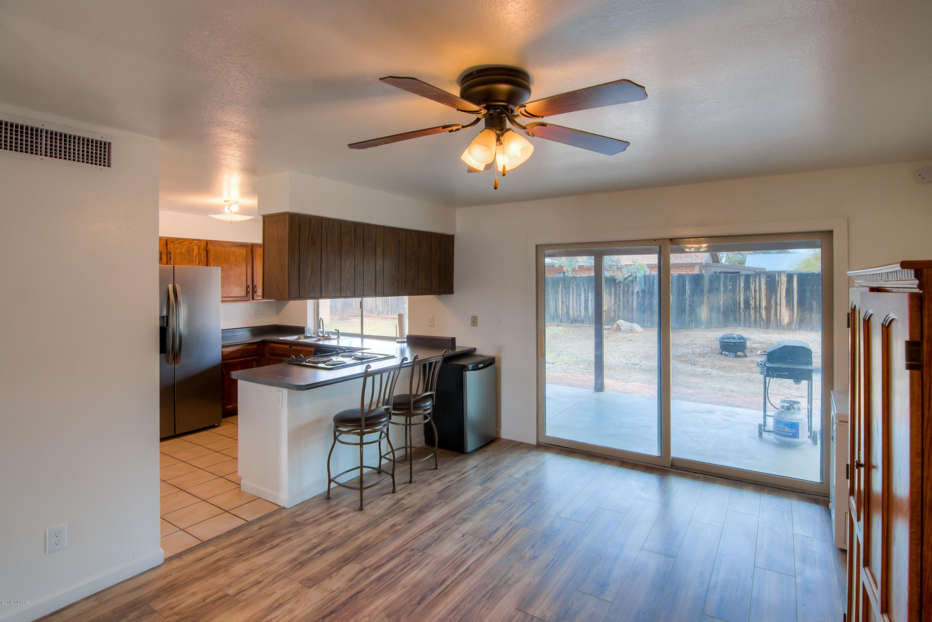 4776 W Cheetah Street