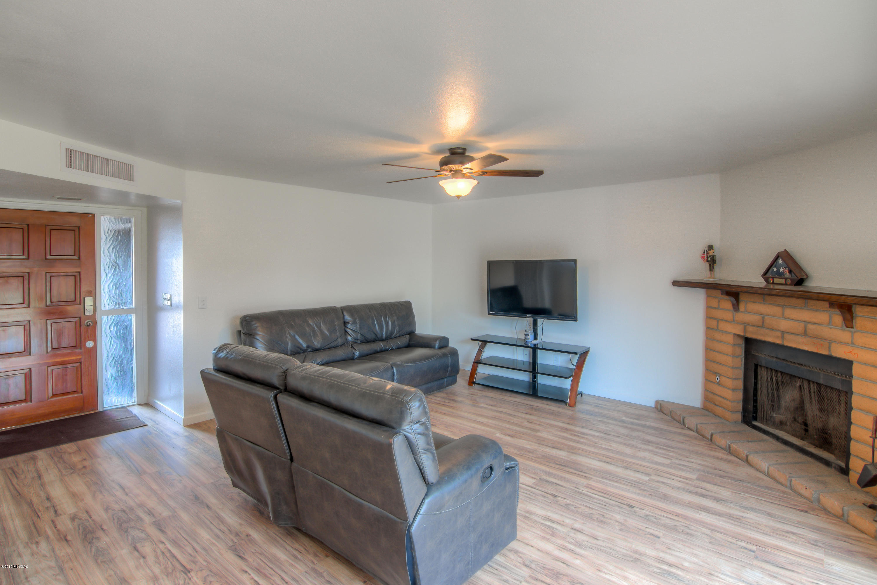 4776 W Cheetah Street