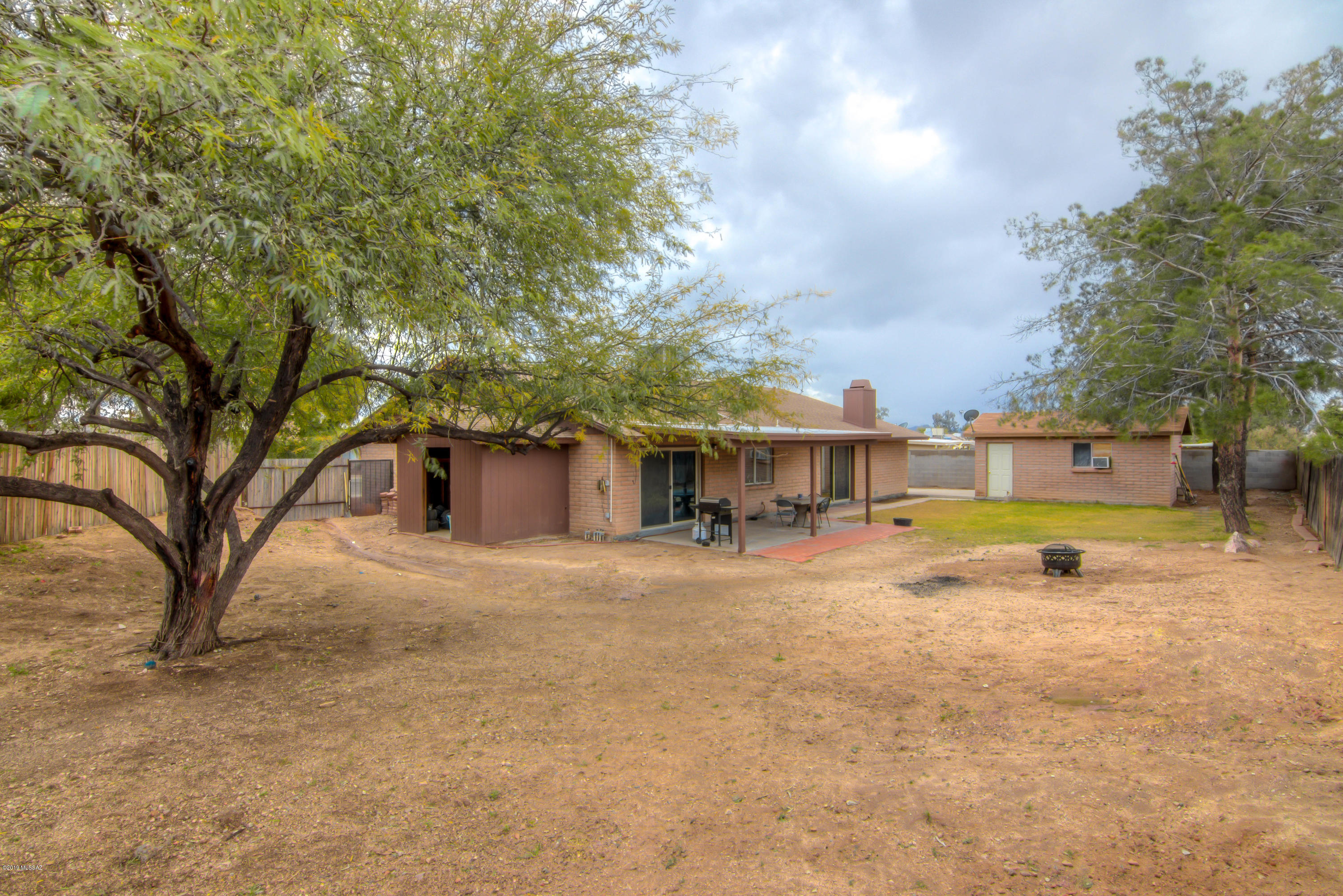 4776 W Cheetah Street