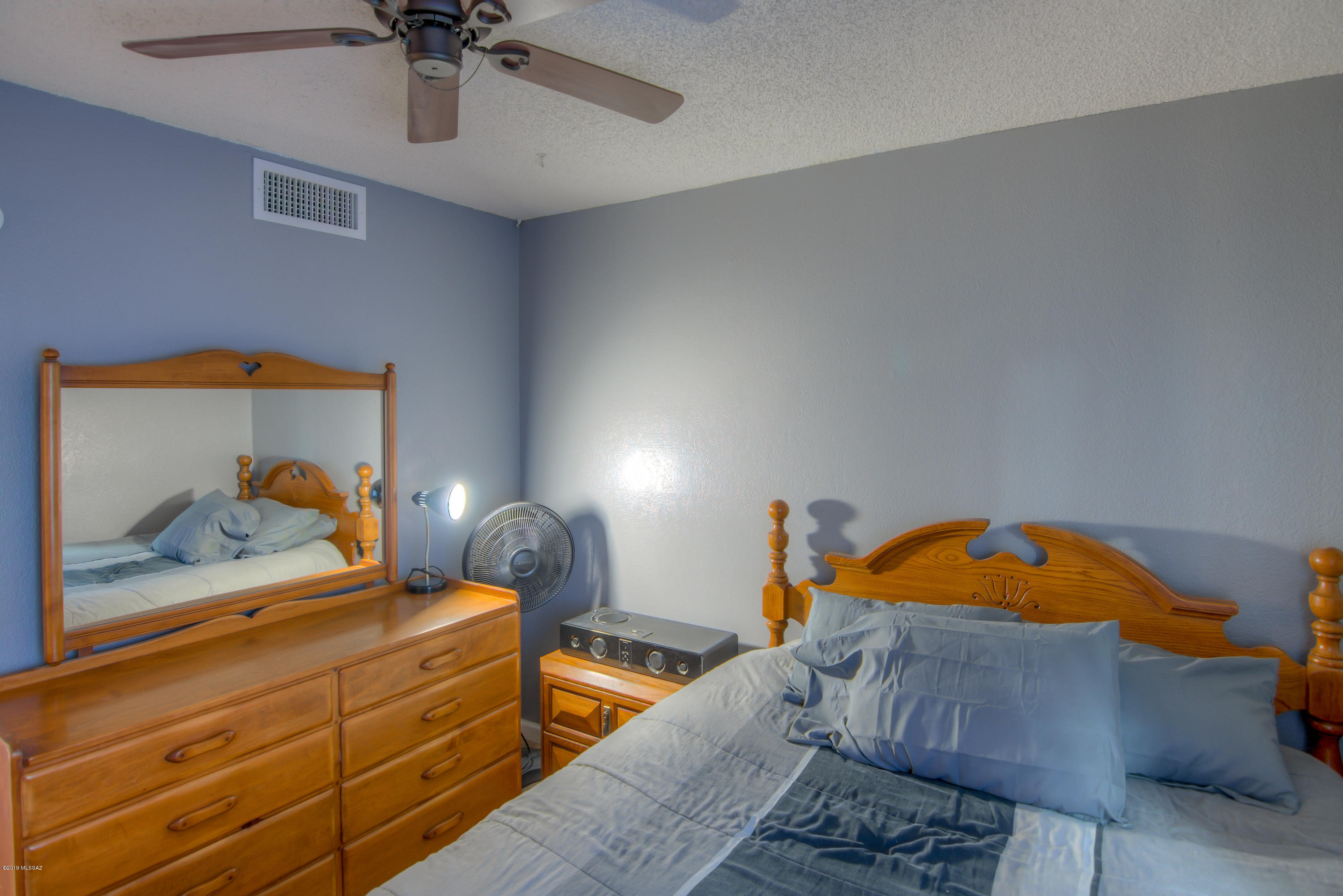 4776 W Cheetah Street