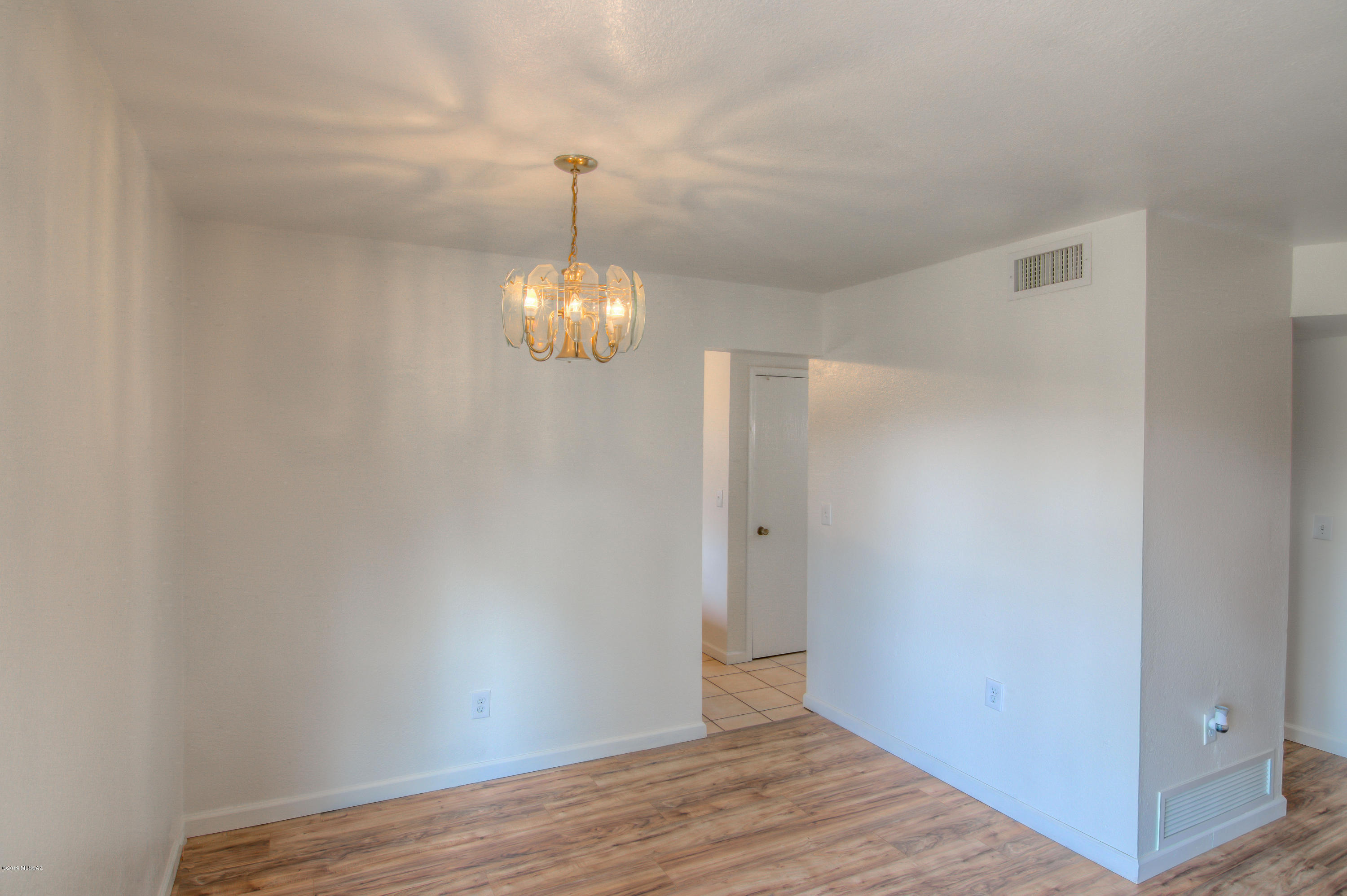 4776 W Cheetah Street