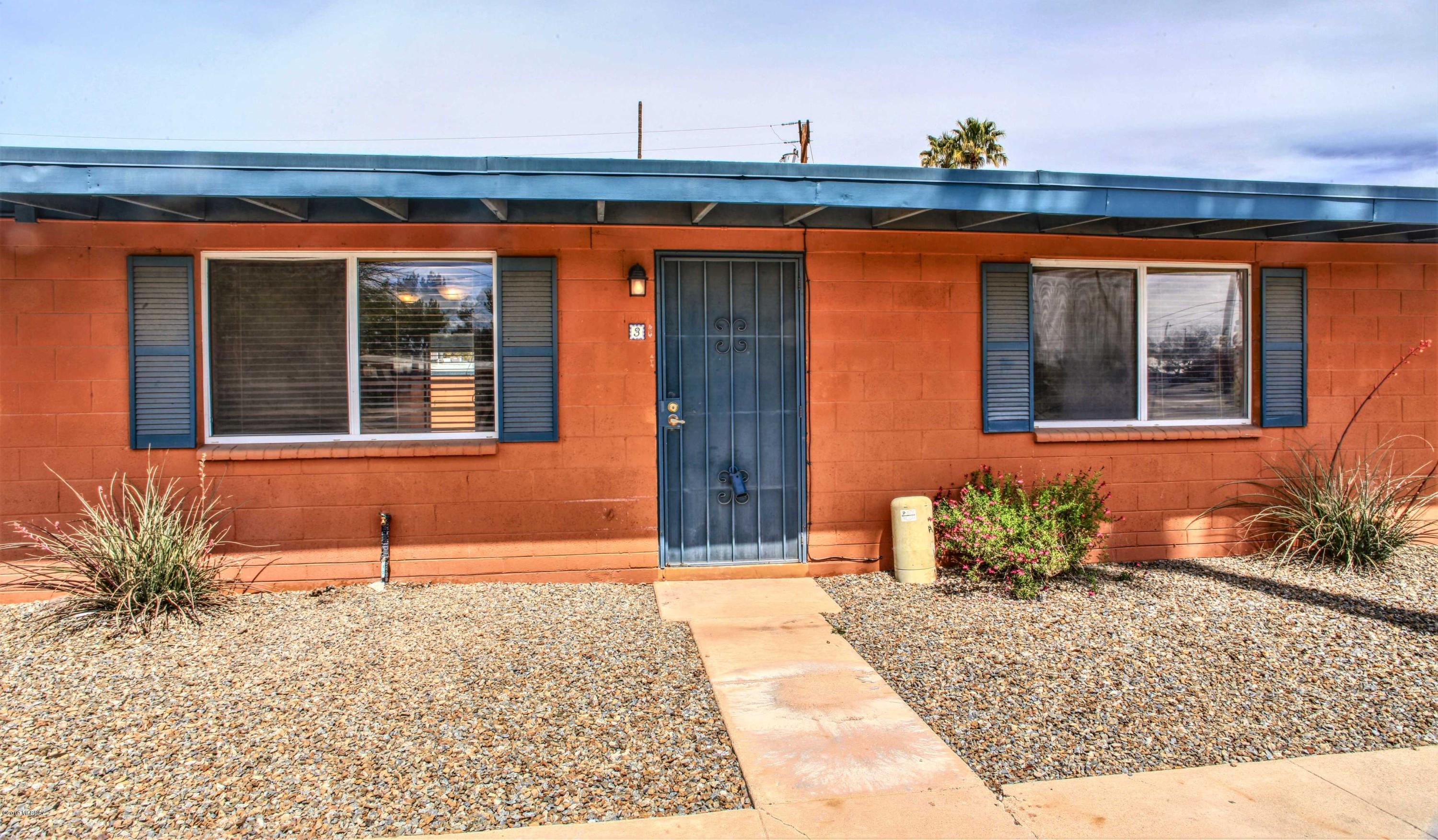 2801 N Columbus Boulevard Unit: 3