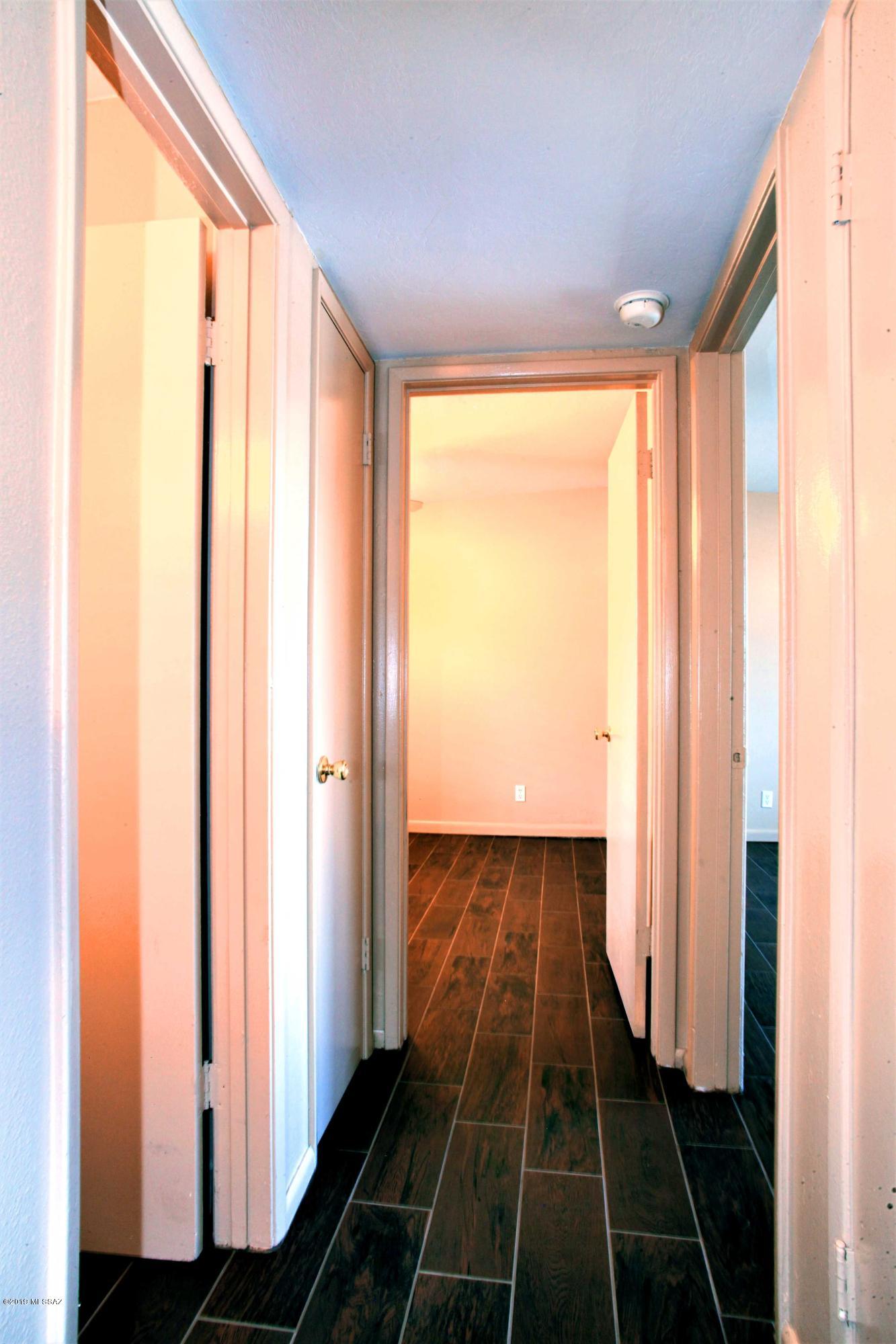 2801 N Columbus Boulevard Unit: 3