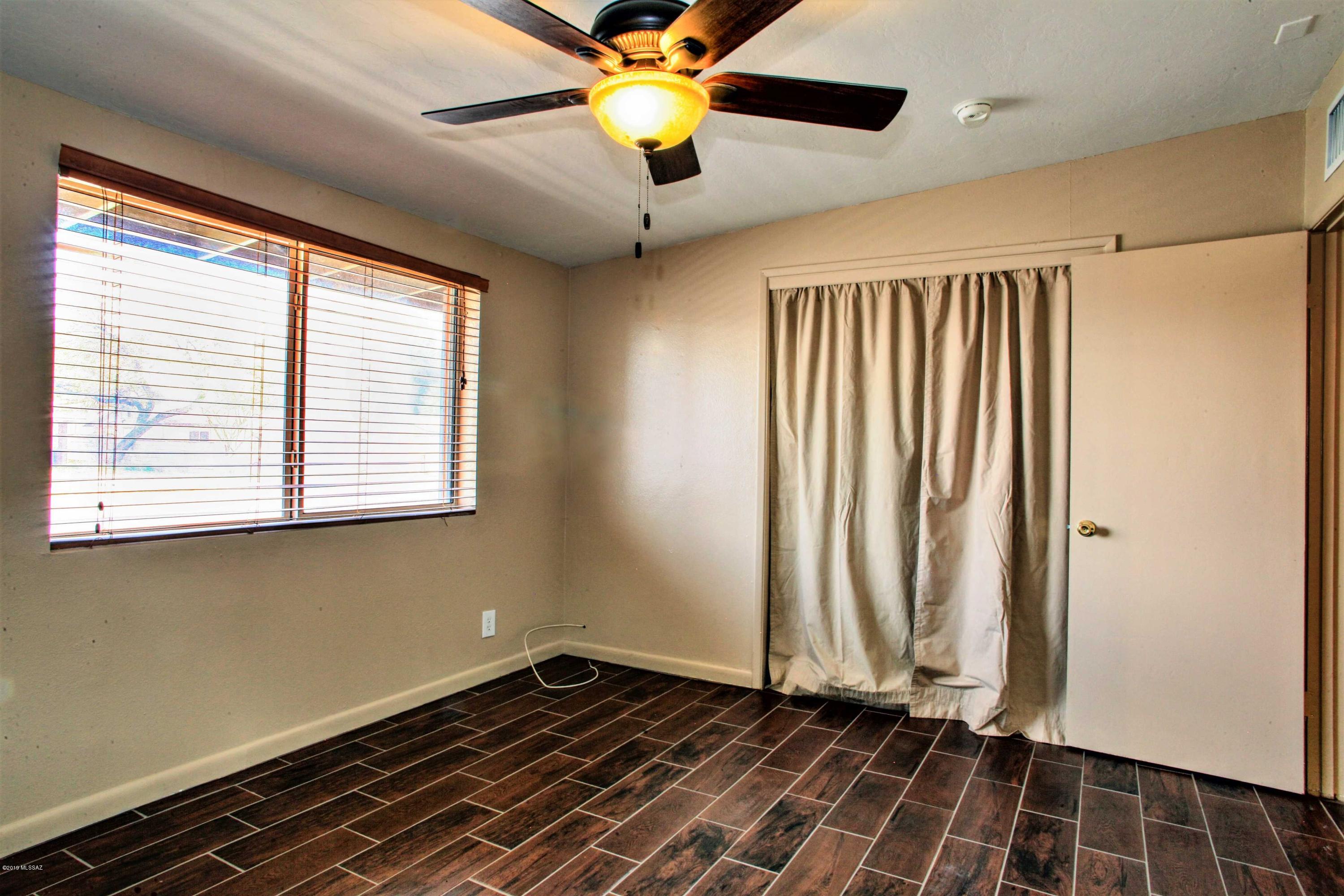 2801 N Columbus Boulevard Unit: 3