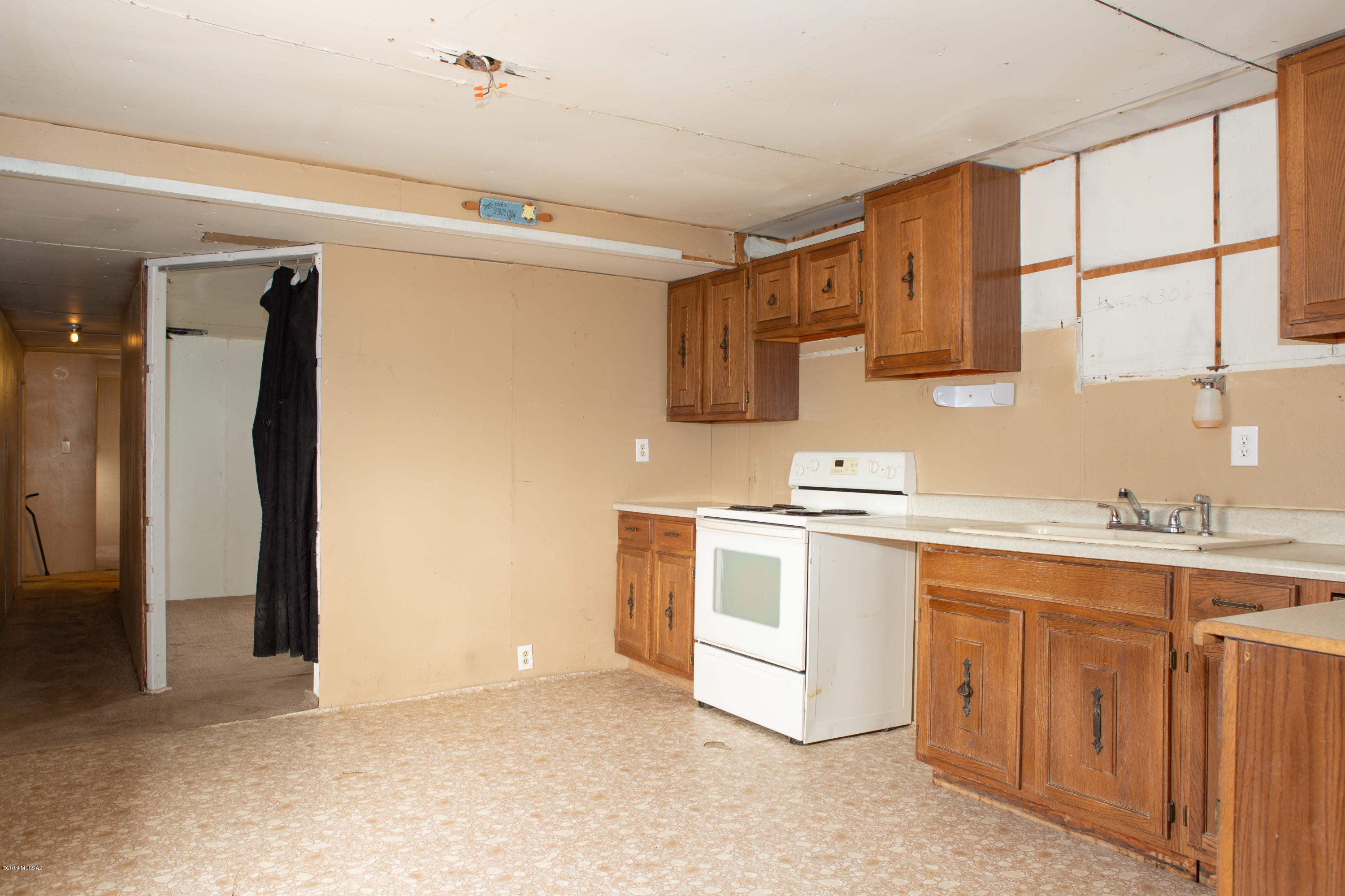 16046 W Sandy Street