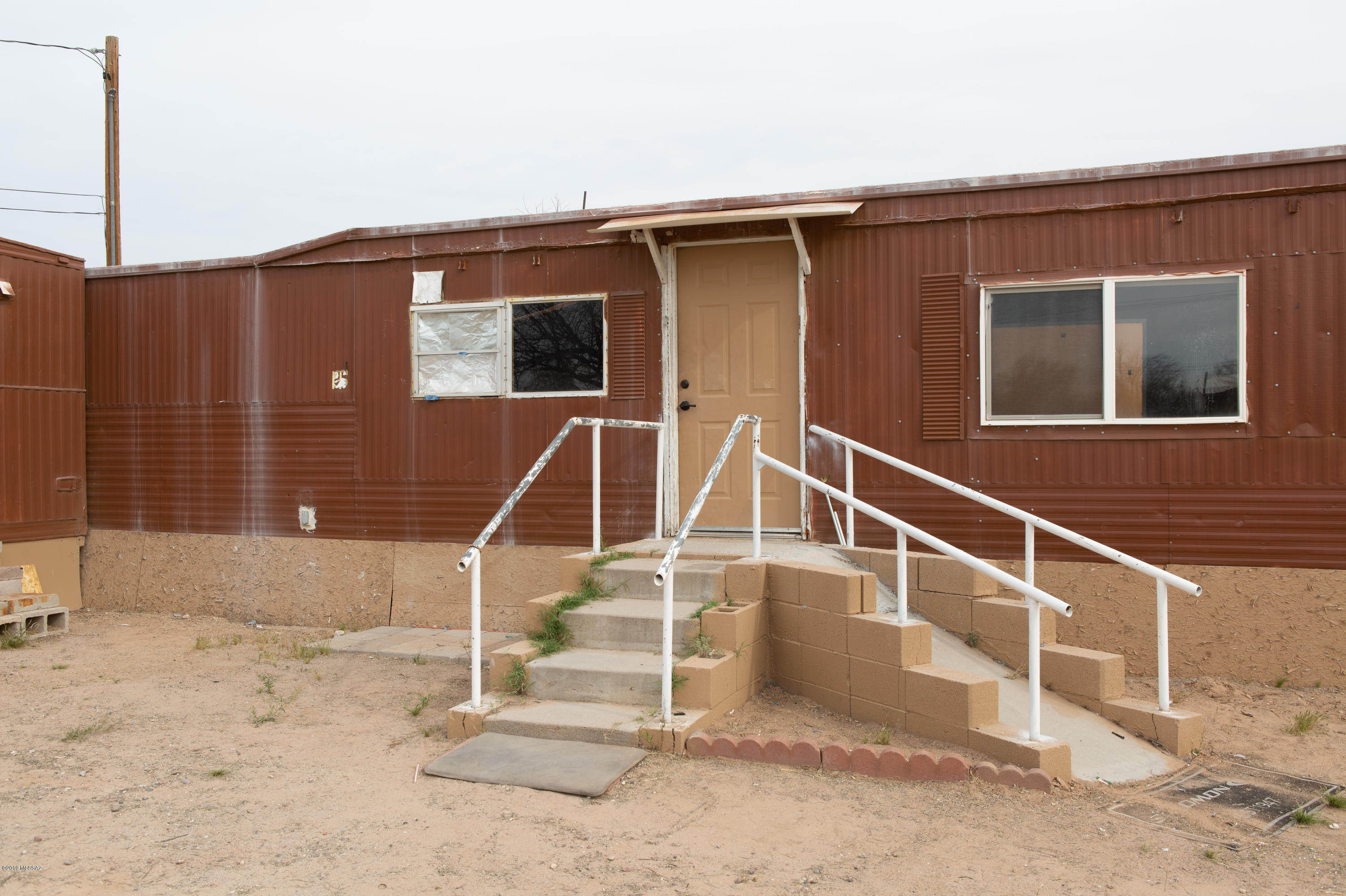 16046 W Sandy Street