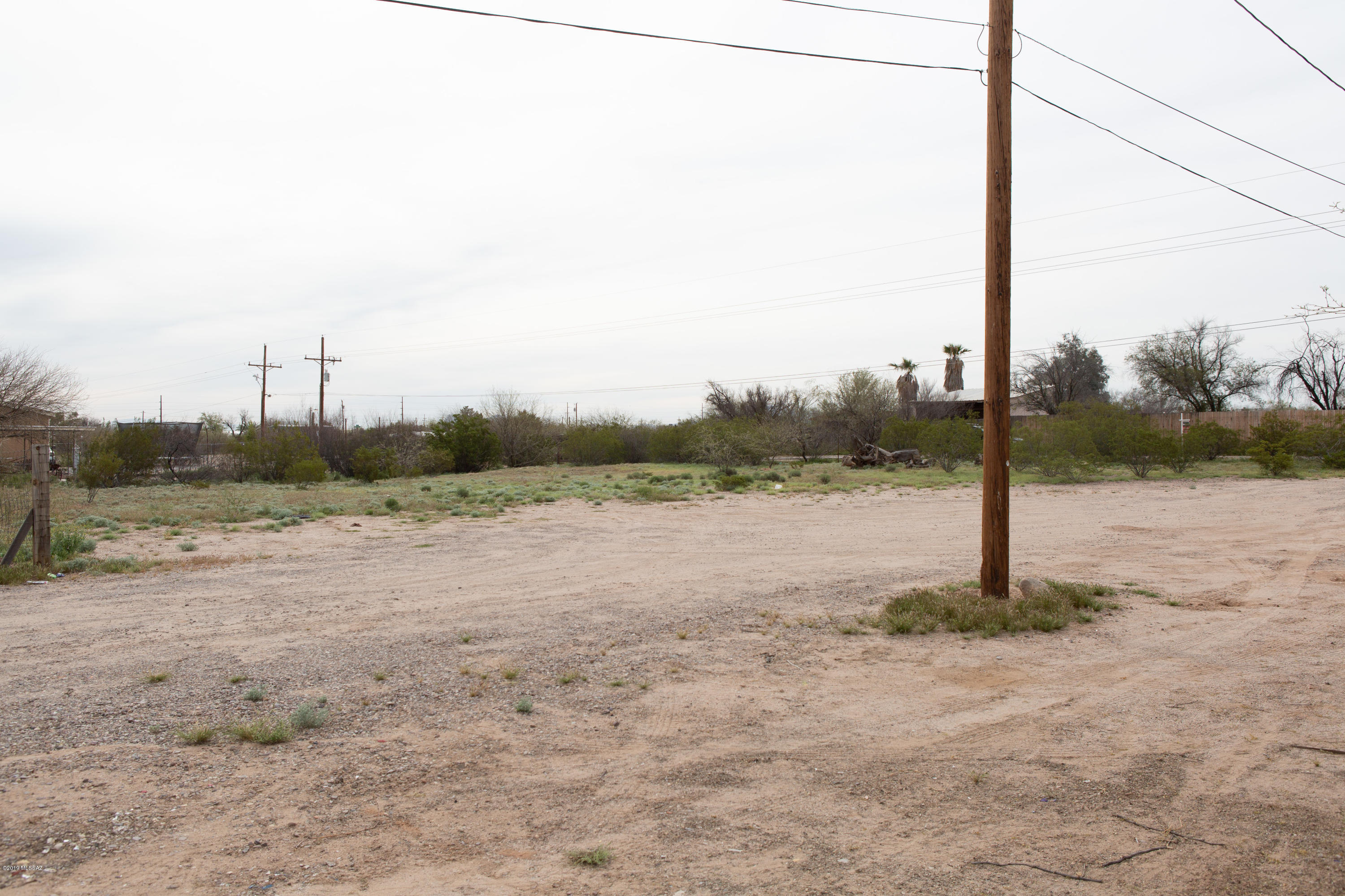 16046 W Sandy Street