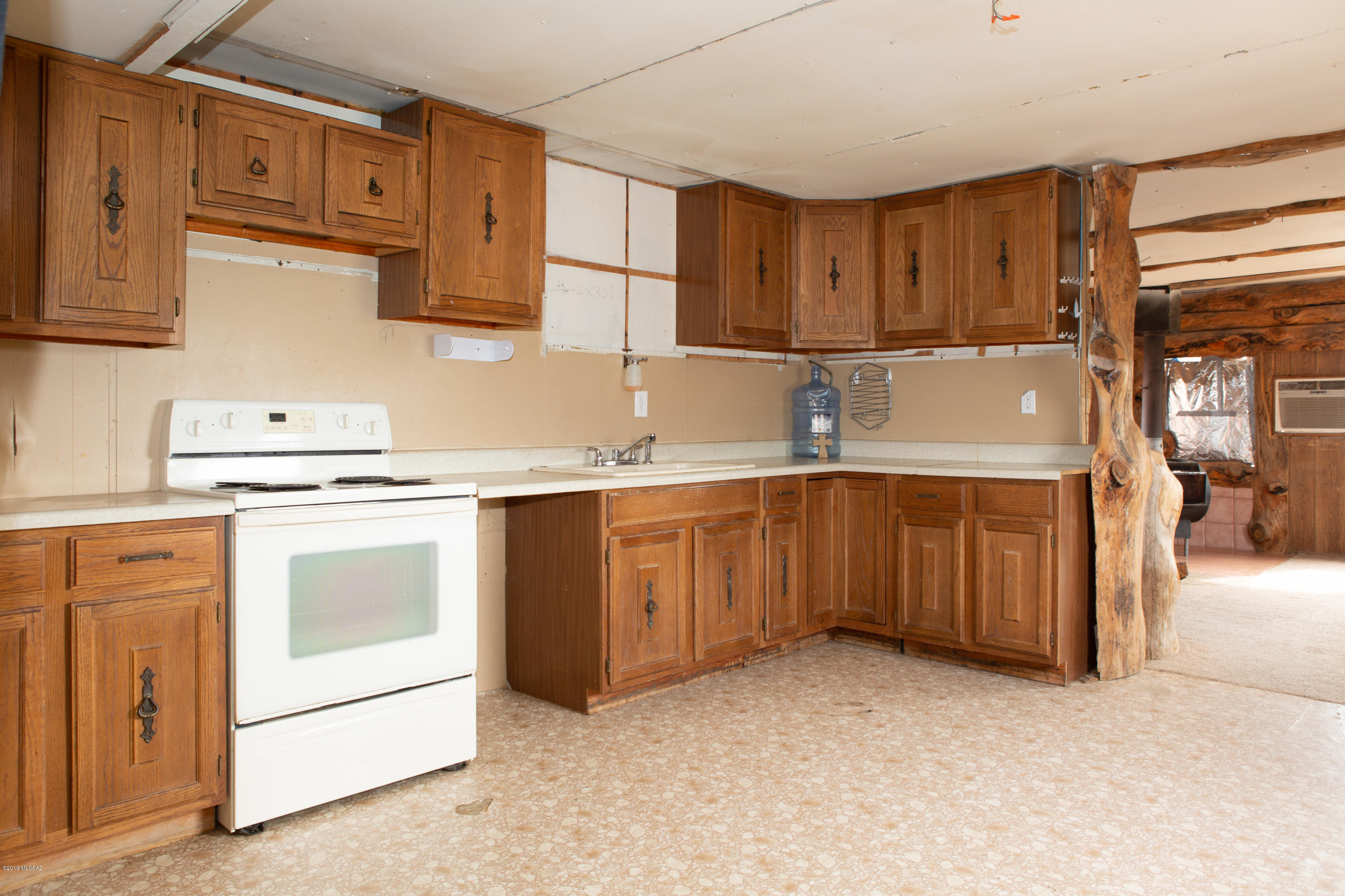 16046 W Sandy Street