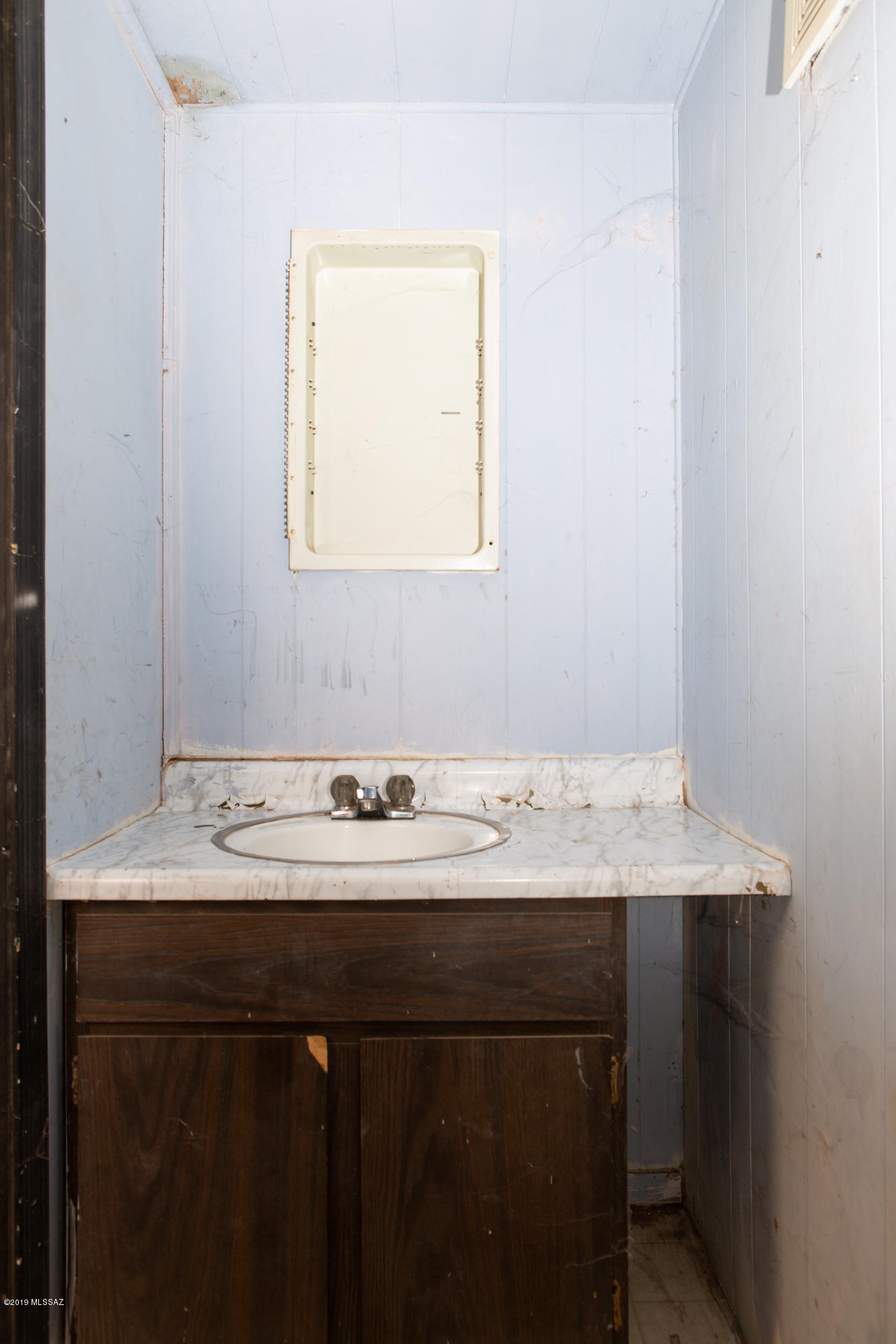 16046 W Sandy Street