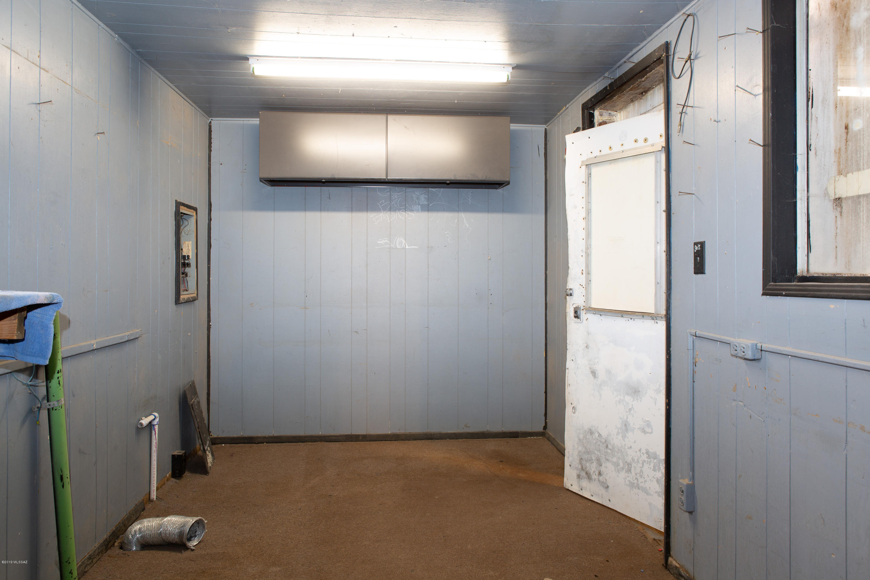 16046 W Sandy Street