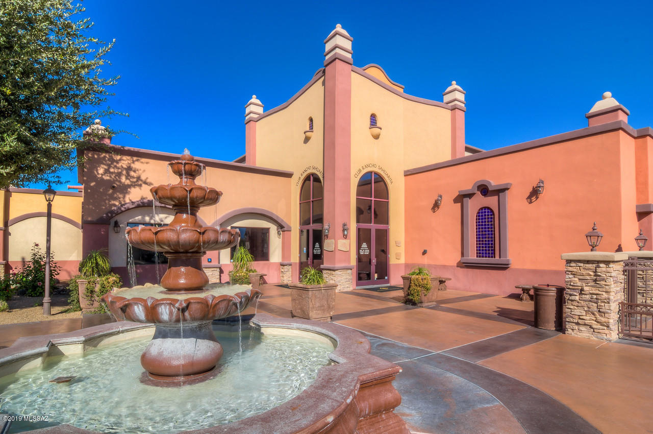 311 E Placita Nubes Blancas