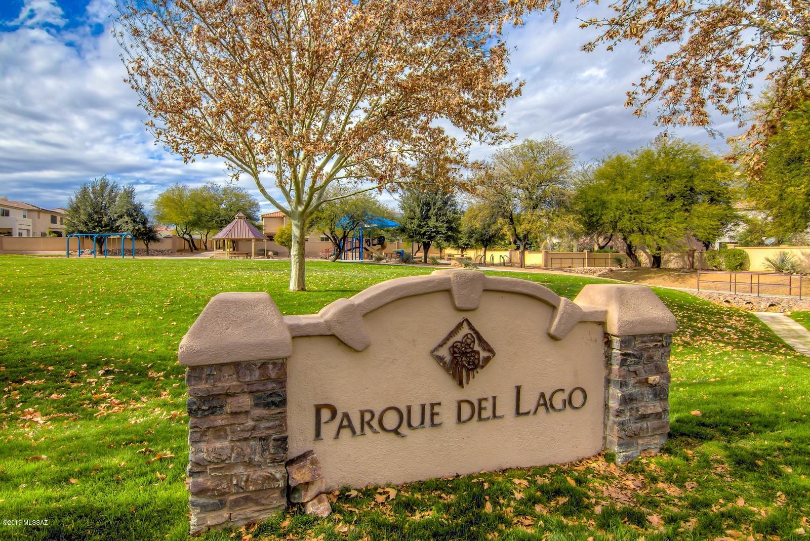 311 E Placita Nubes Blancas