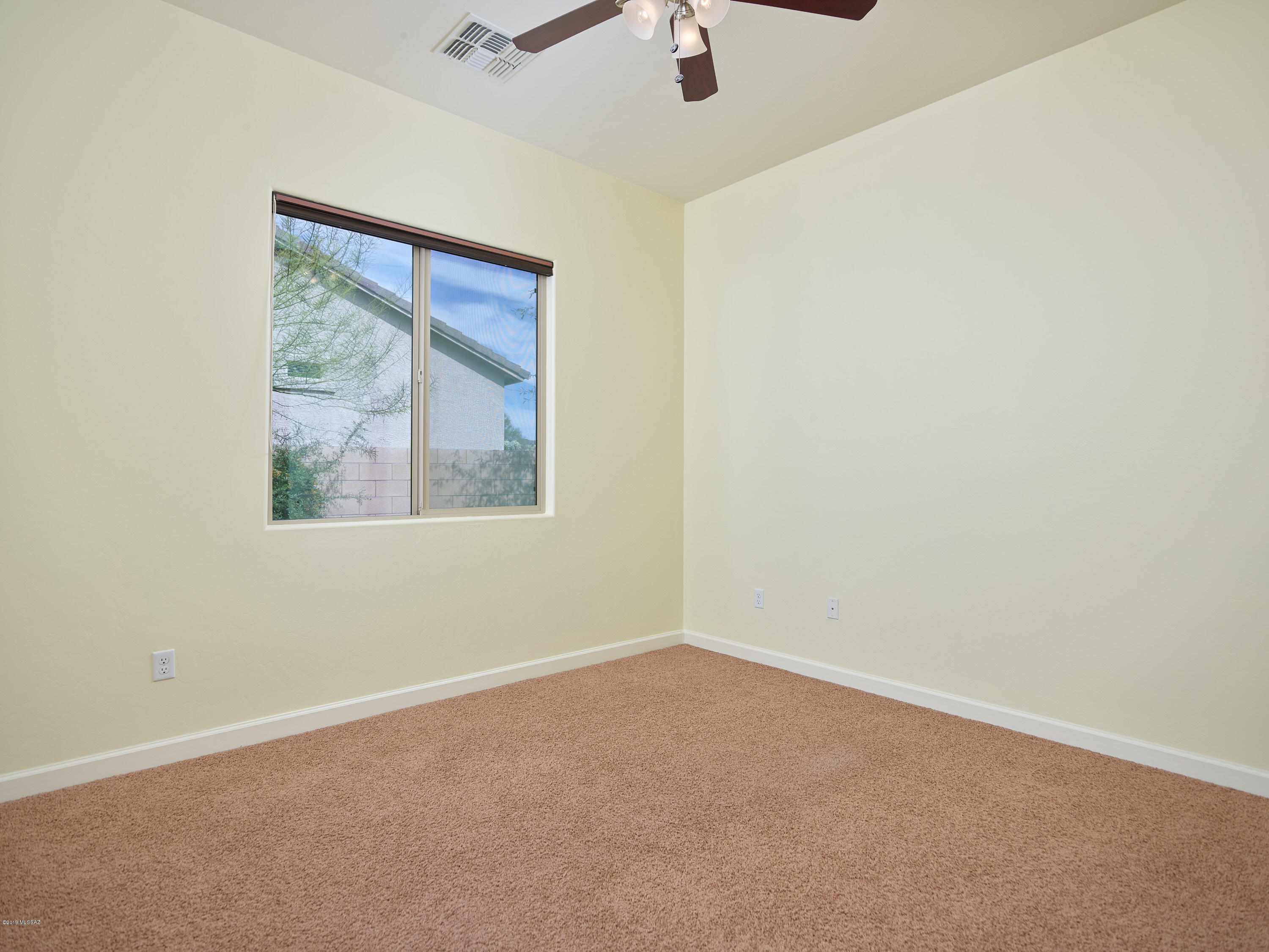 12636 N Sunrise Shadow Drive