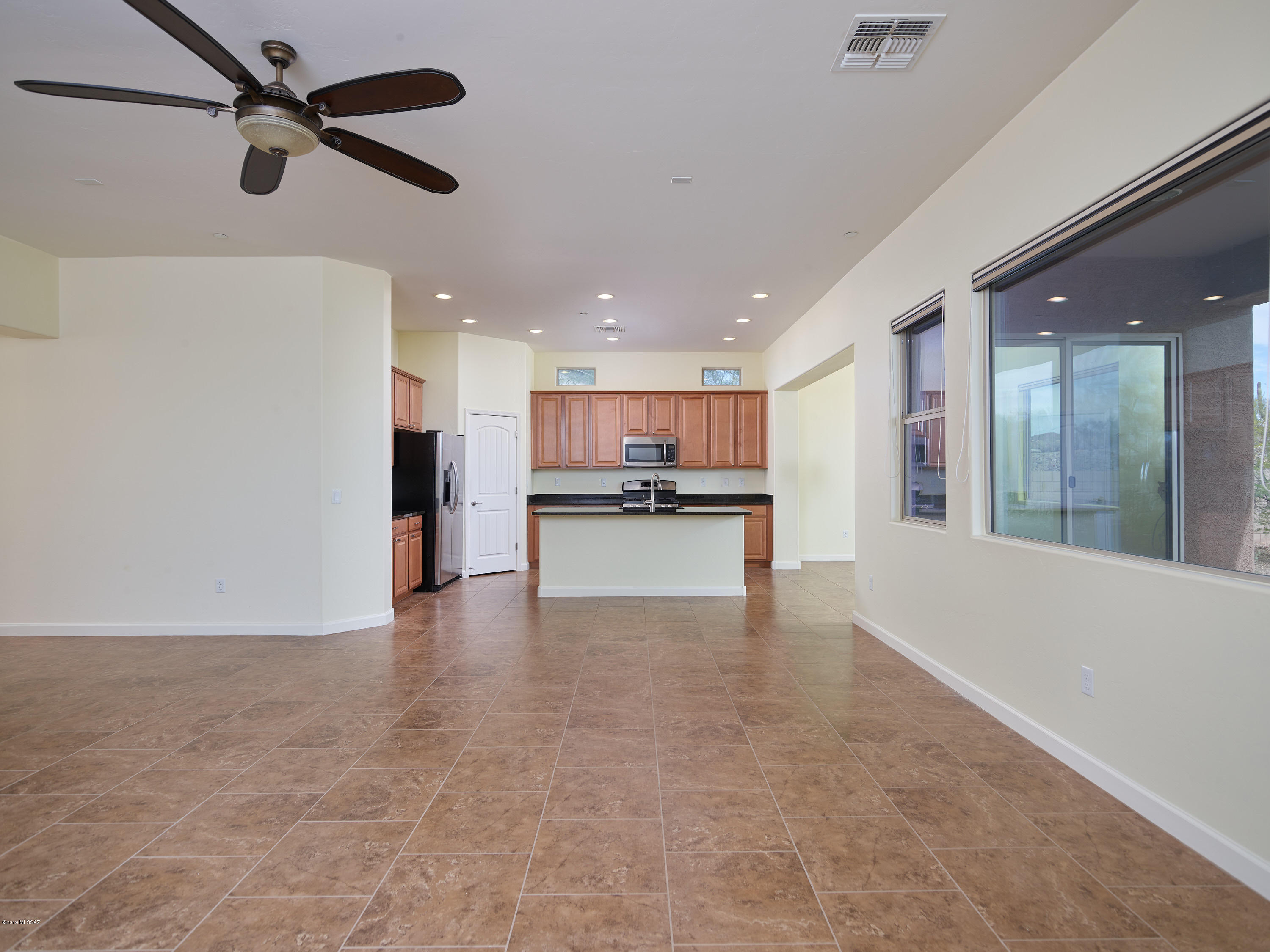 12636 N Sunrise Shadow Drive