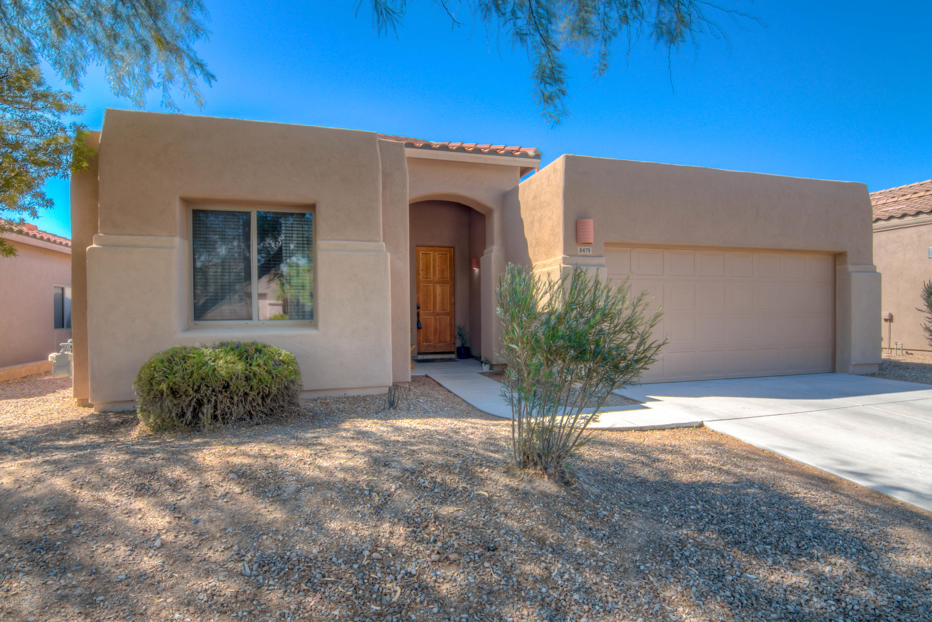 8479 N Sunny Rock Ridge Drive