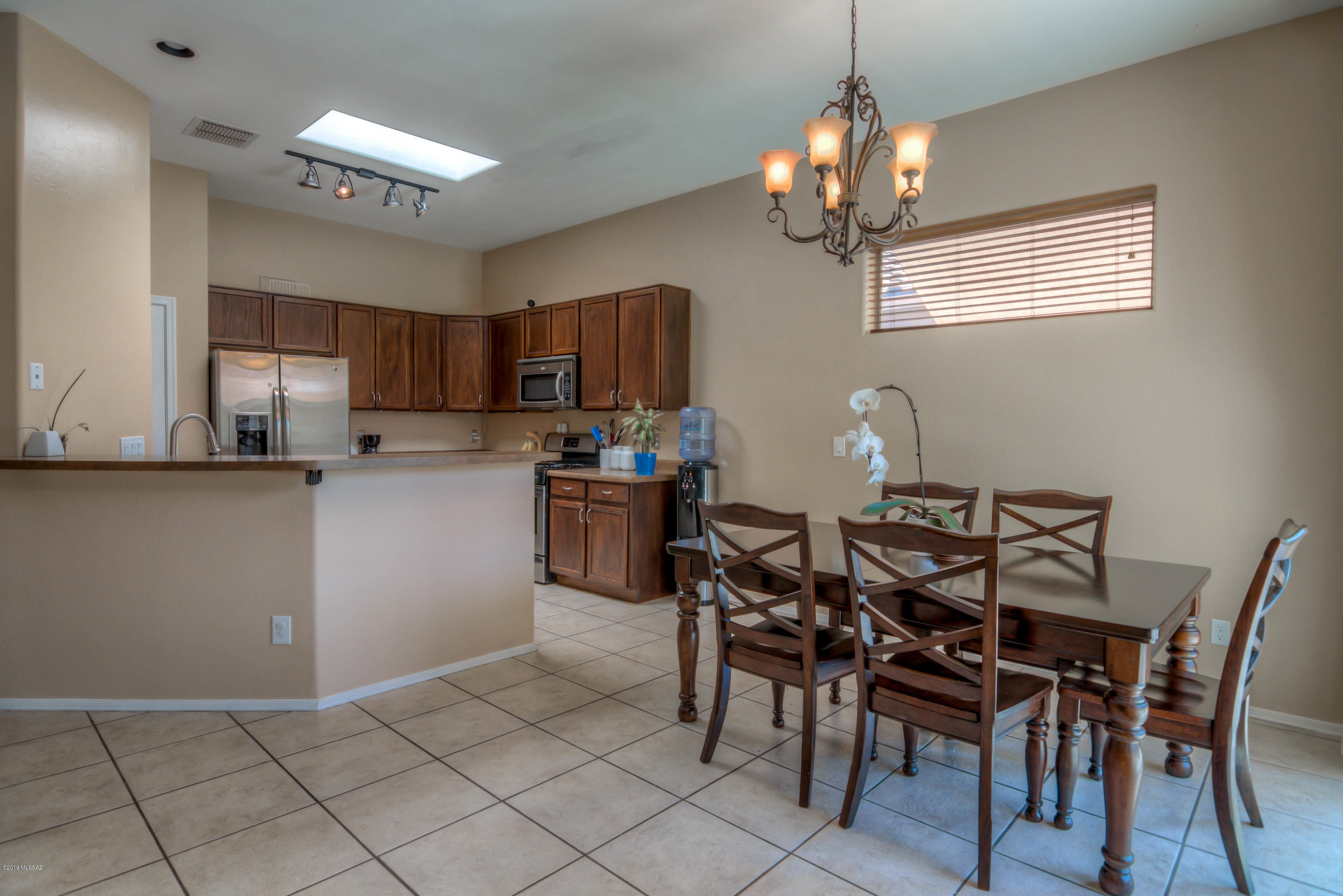 8479 N Sunny Rock Ridge Drive