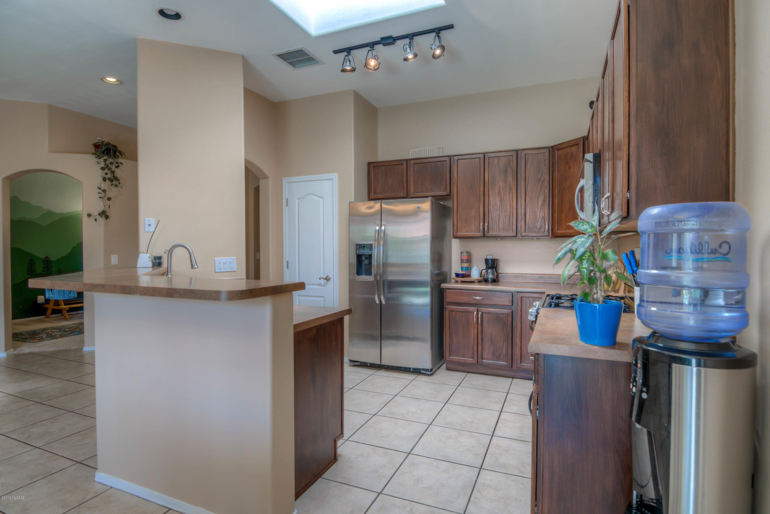 8479 N Sunny Rock Ridge Drive