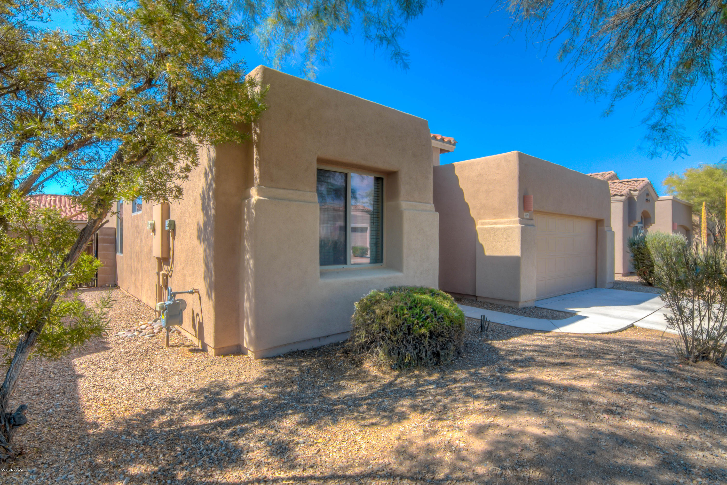 8479 N Sunny Rock Ridge Drive