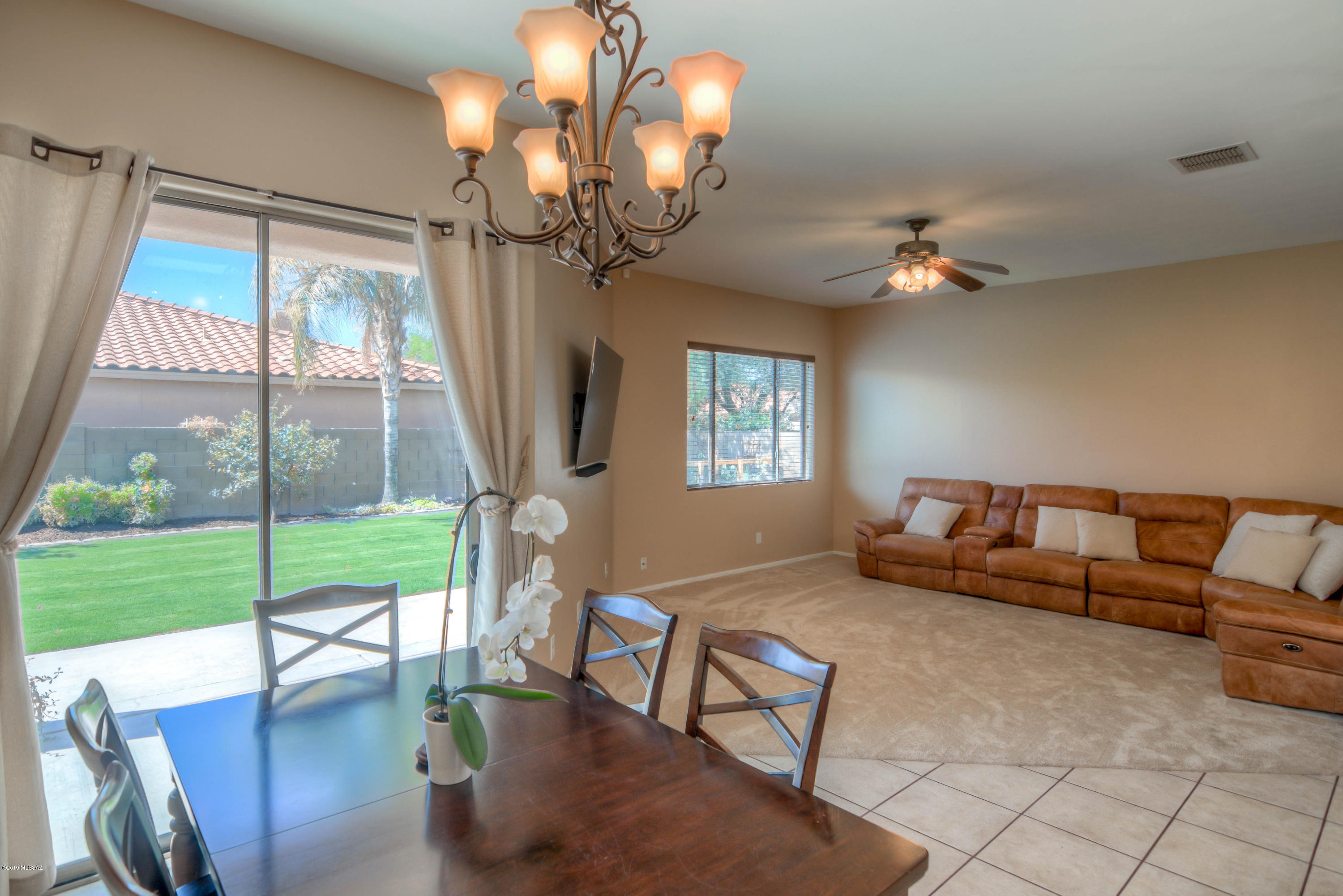 8479 N Sunny Rock Ridge Drive