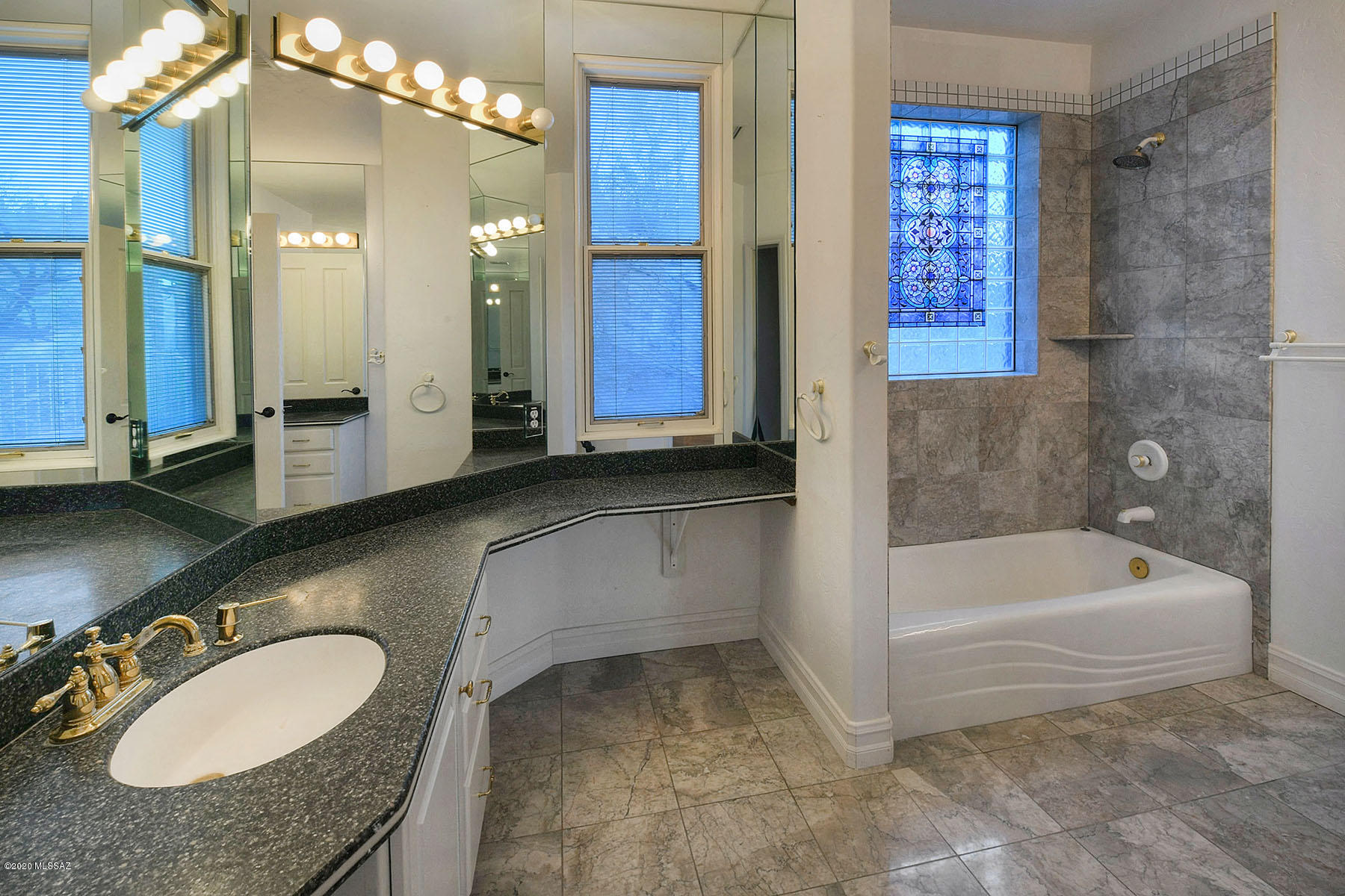 11701 E Balboa Place