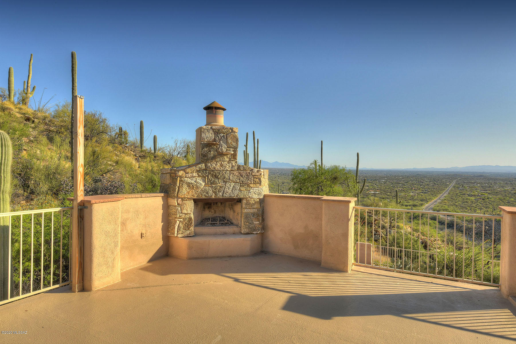 11701 E Balboa Place